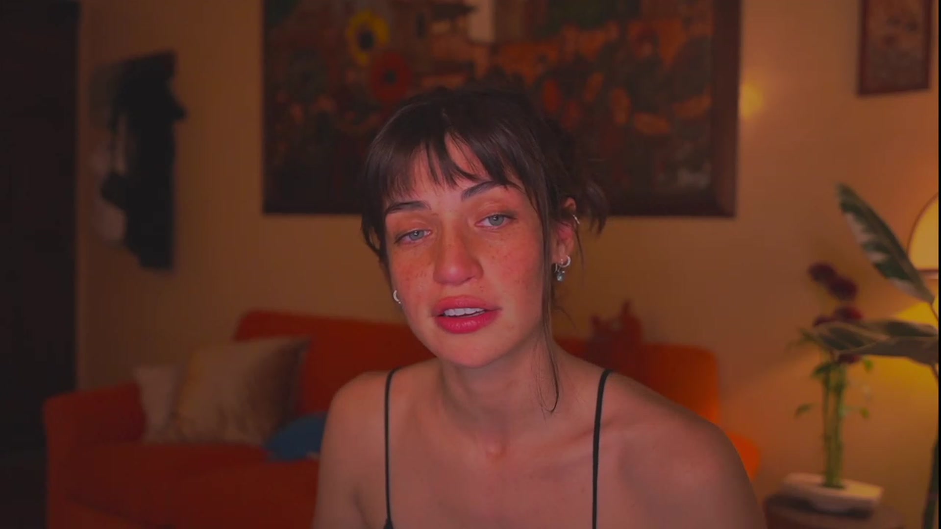 Gallery image thumbnail from TheFriendZone's myfreecams stream on, 12/10/2023, 02:28 image 14 of 20