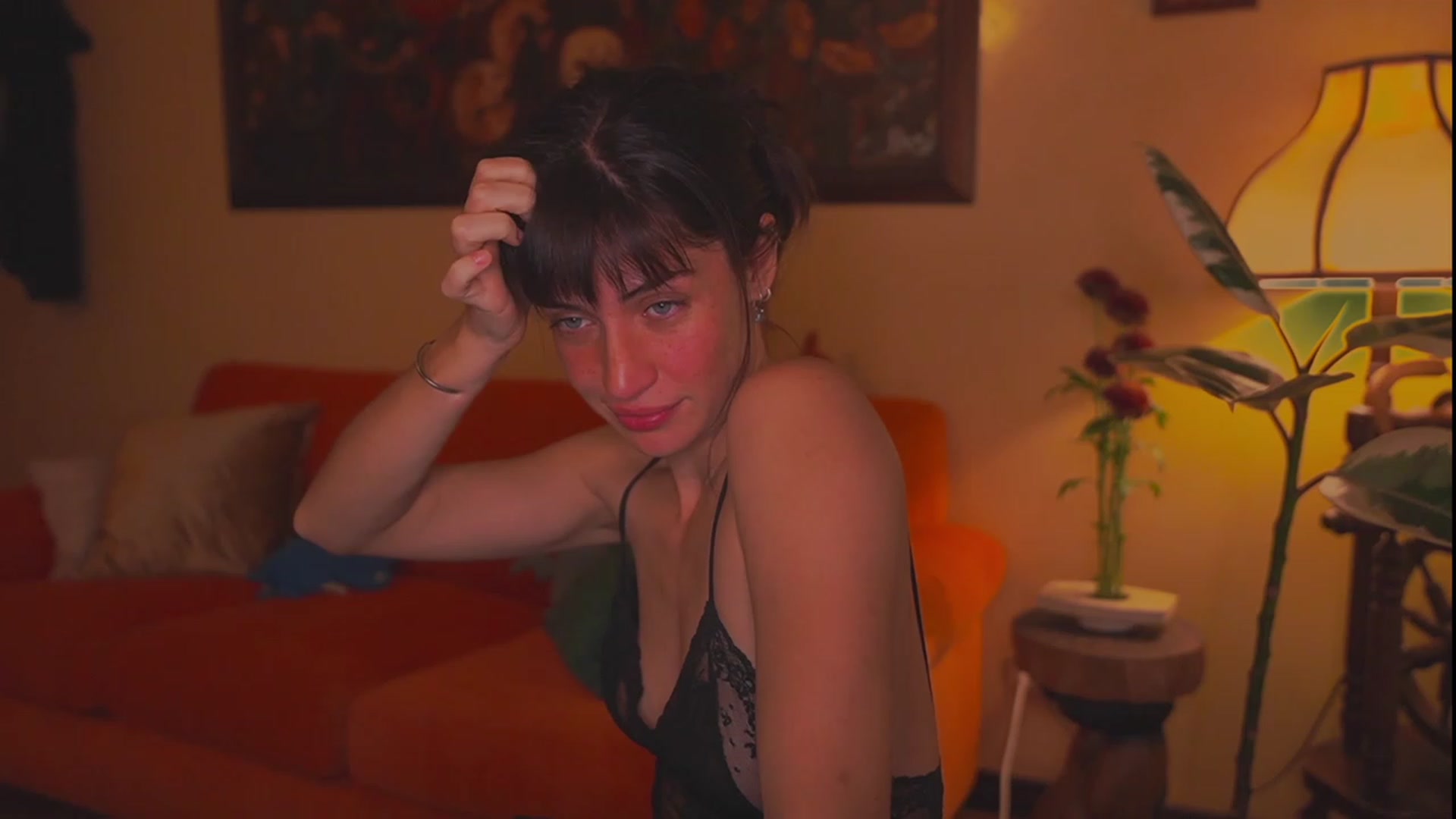Gallery image thumbnail from TheFriendZone's myfreecams stream on, 12/10/2023, 02:52 image 12 of 20