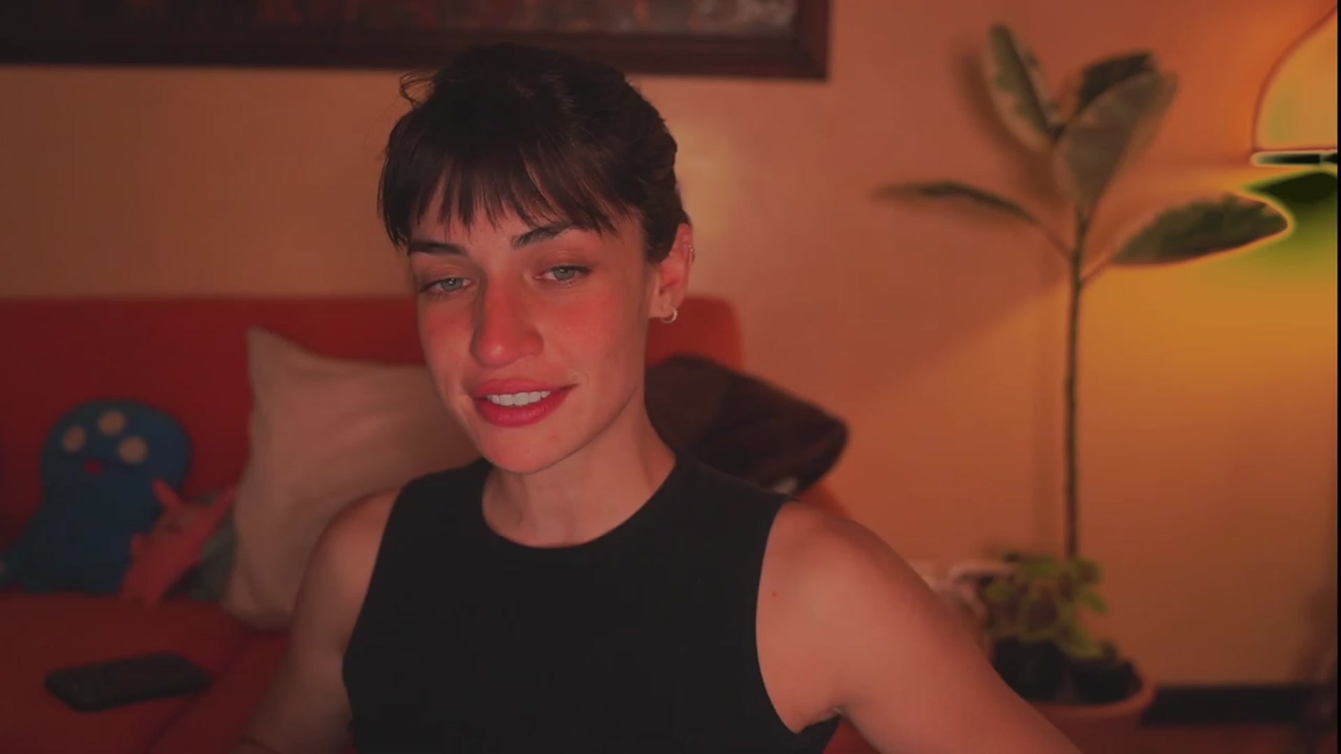 Gallery image thumbnail from TheFriendZone's myfreecams stream on, 01/21/2024, 02:32 image 5 of 20