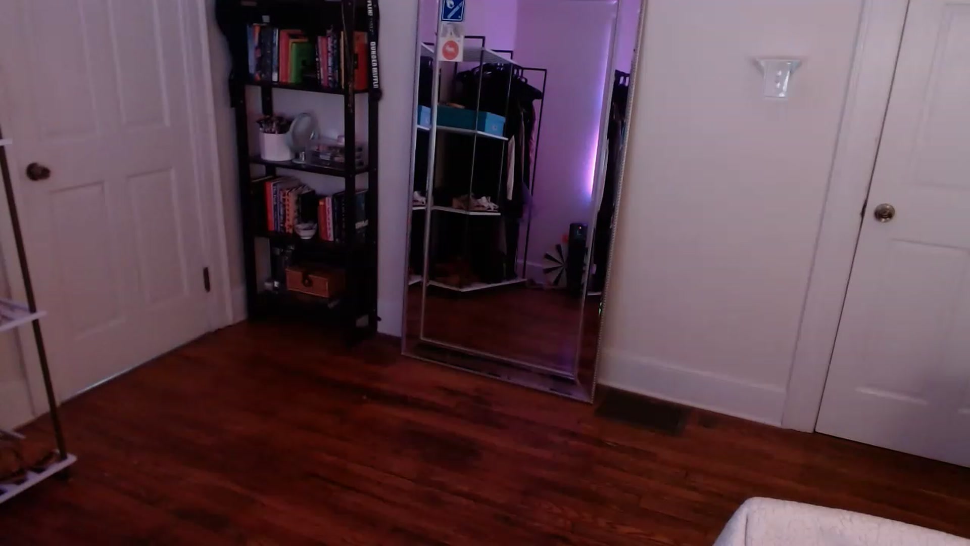 Gallery image thumbnail from TheFuckFairy's myfreecams stream on, 01/08/2023, 18:06 image 17 of 20