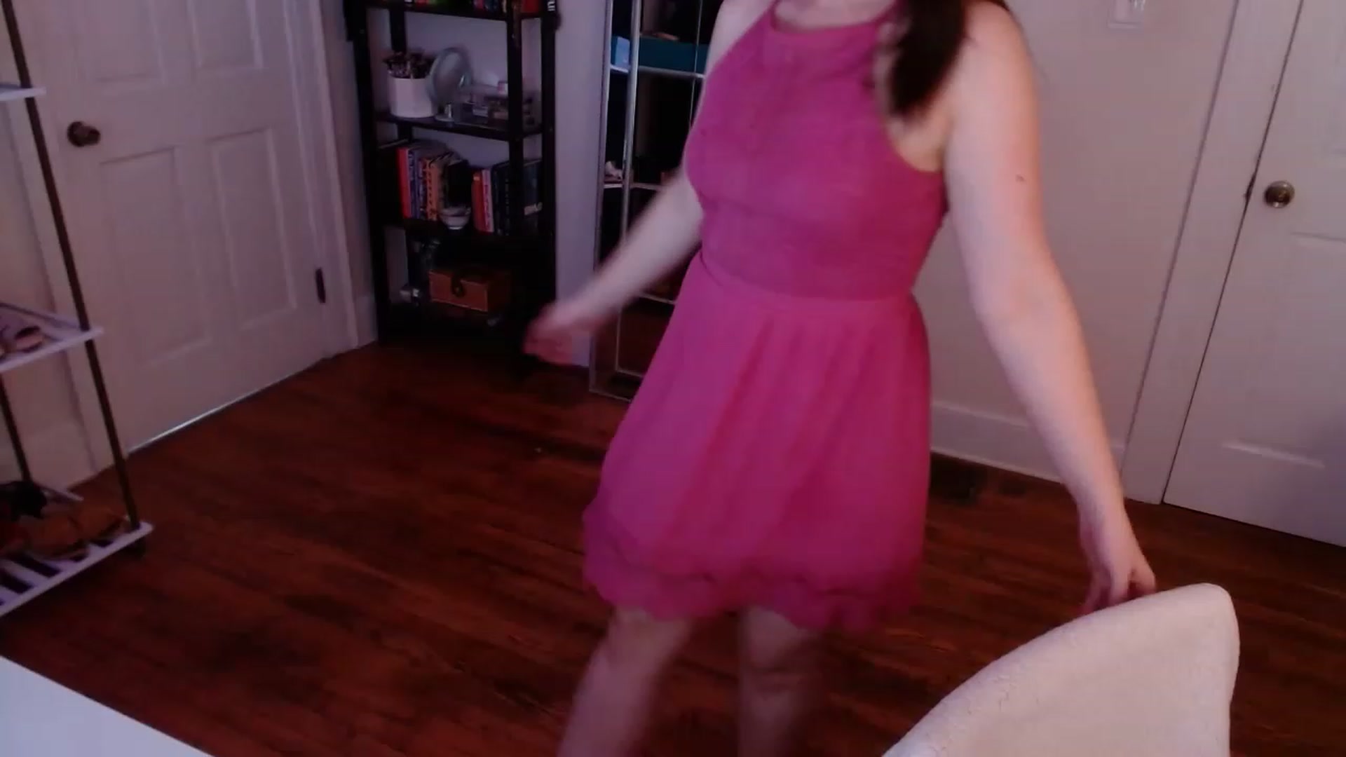 Gallery image thumbnail from TheFuckFairy's myfreecams stream on, 01/08/2023, 18:06 image 10 of 20