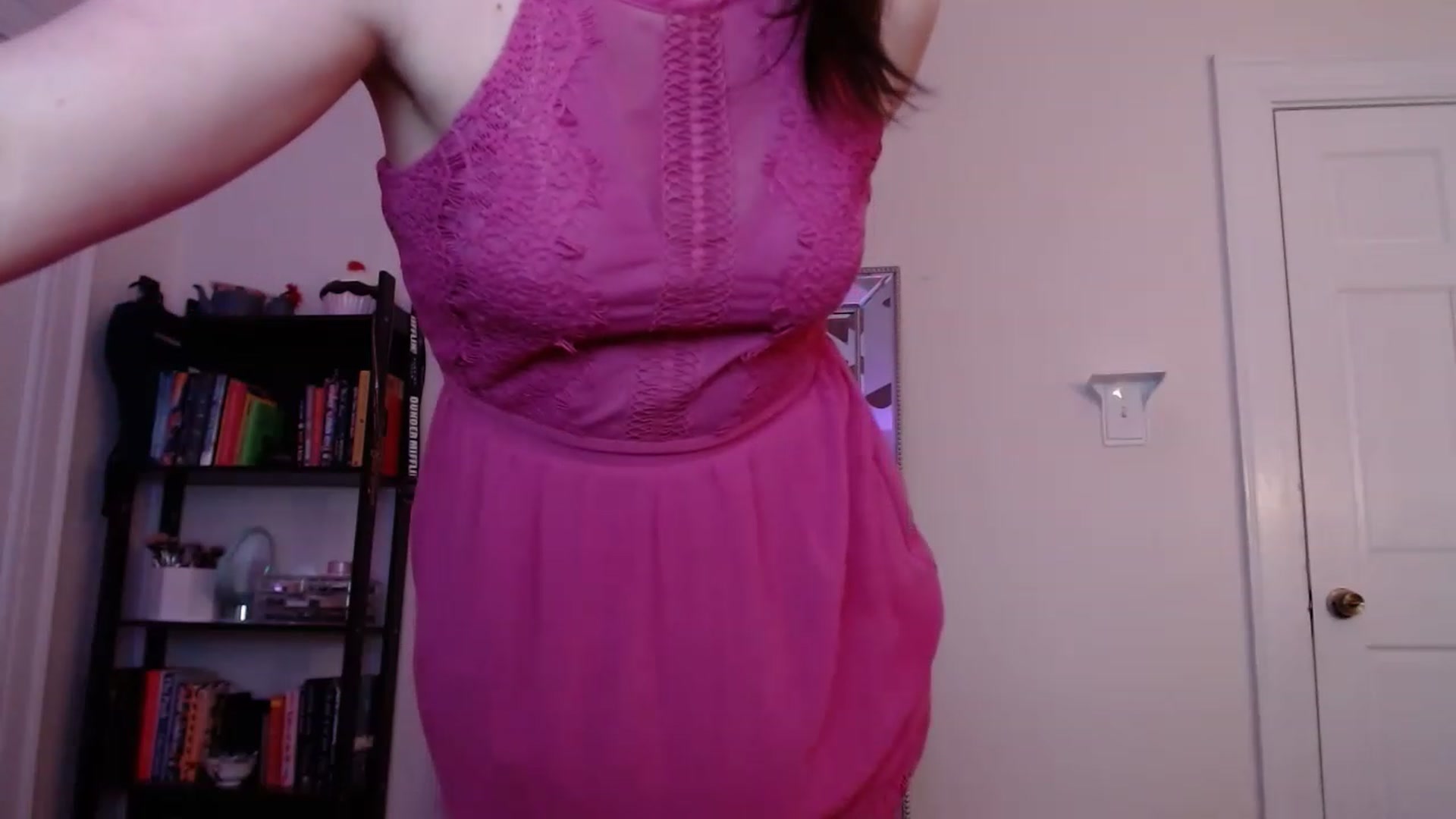 Gallery image thumbnail from TheFuckFairy's myfreecams stream on, 01/08/2023, 18:06 image 6 of 20