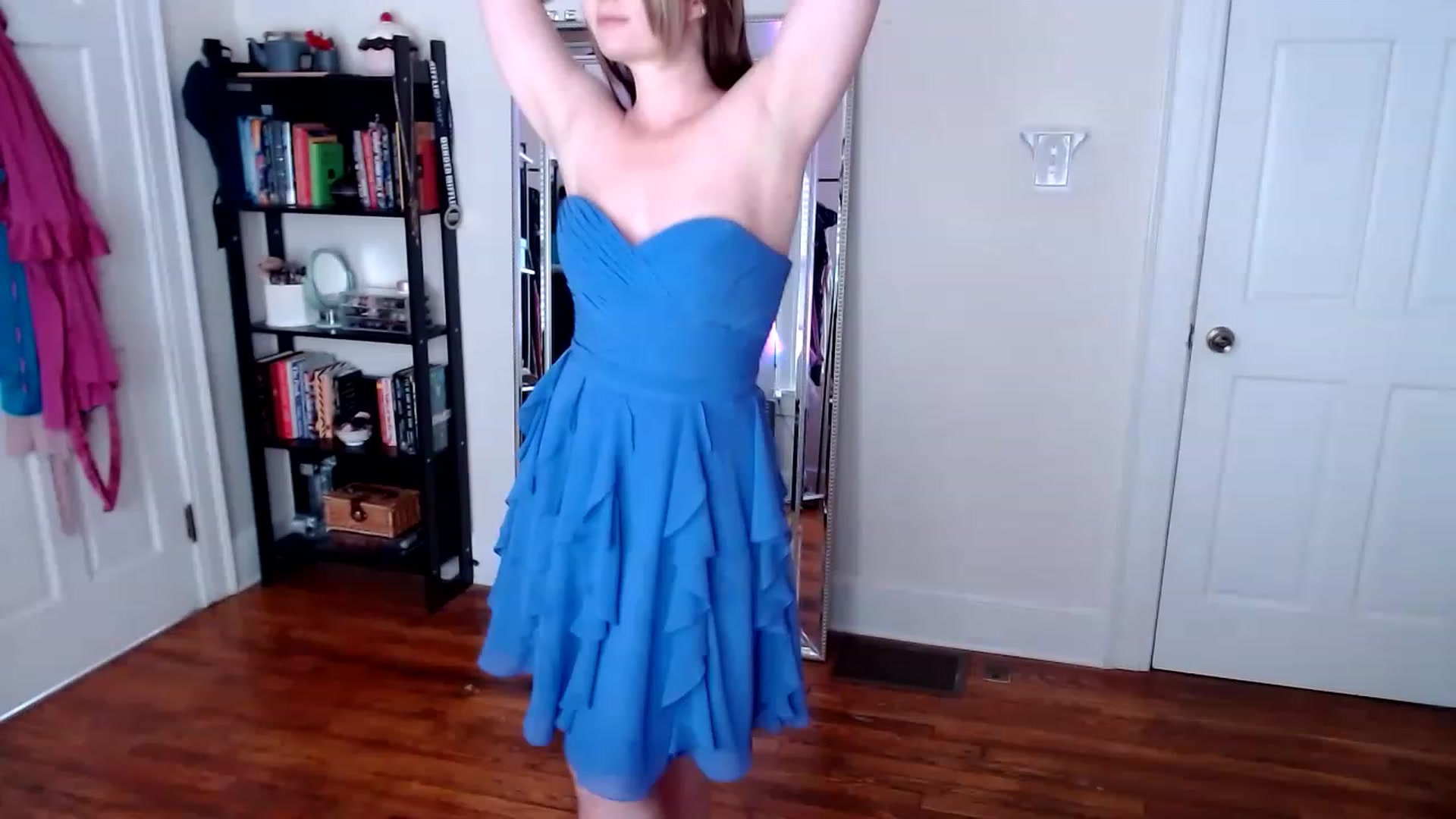 Gallery image thumbnail from TheFuckFairy's myfreecams stream on, 01/16/2023, 17:00 image 8 of 20