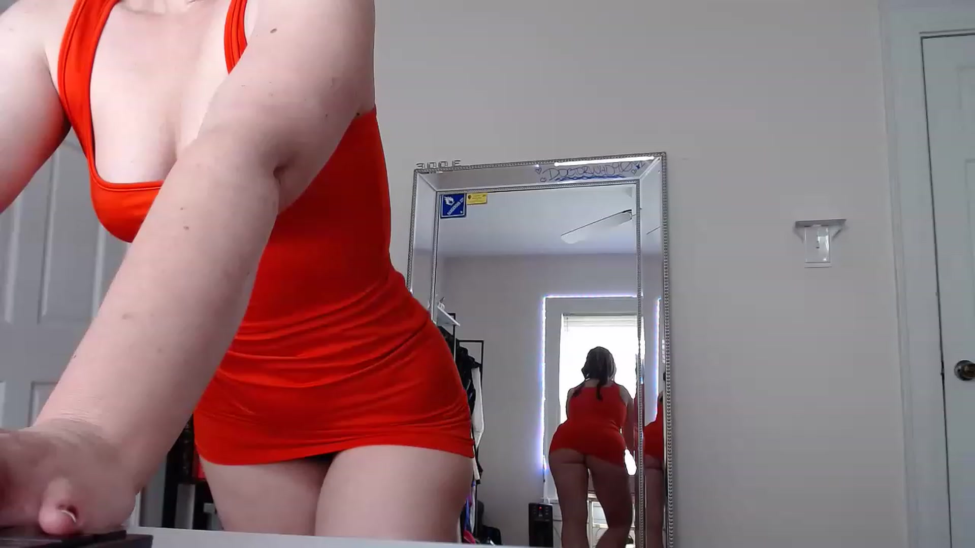 Gallery image thumbnail from TheFuckFairy's myfreecams stream on, 02/07/2023, 17:23 image 18 of 20