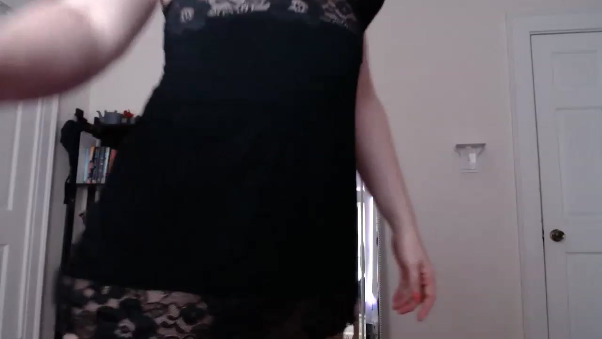 Gallery image thumbnail from TheFuckFairy's myfreecams stream on, 02/09/2023, 18:11 image 4 of 20