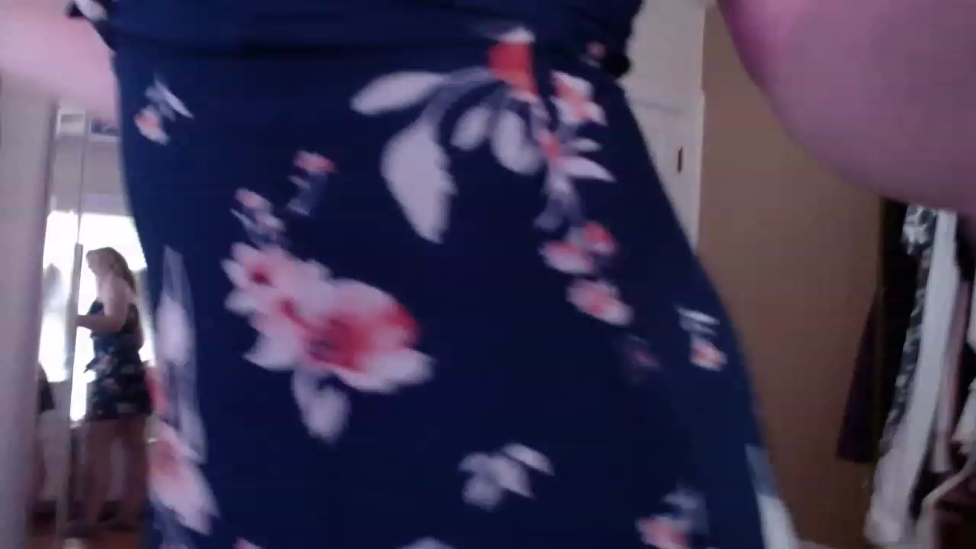 Gallery image thumbnail from TheFuckFairy's myfreecams stream on, 05/18/2023, 15:47 image 15 of 20