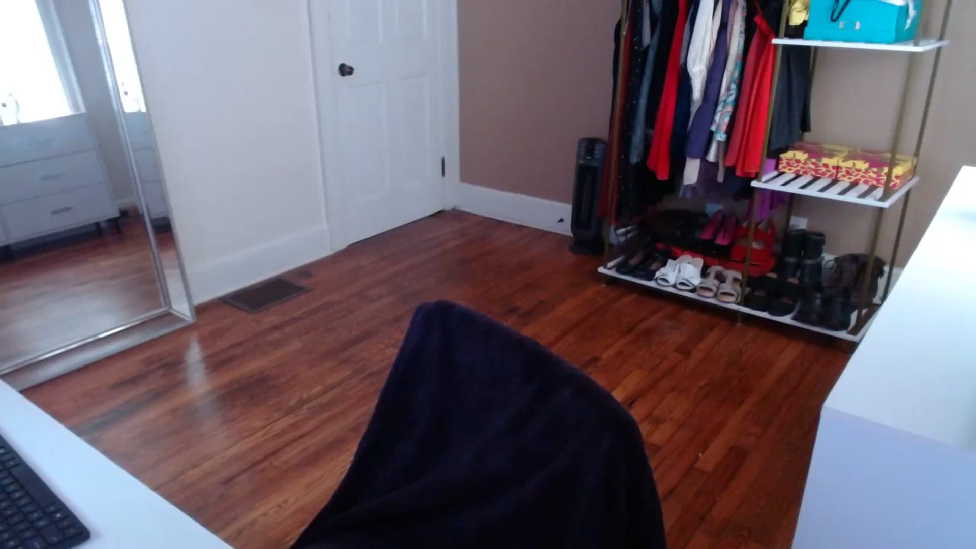 Gallery image thumbnail from TheFuckFairy's myfreecams stream on, 08/22/2023, 16:59 image 18 of 20
