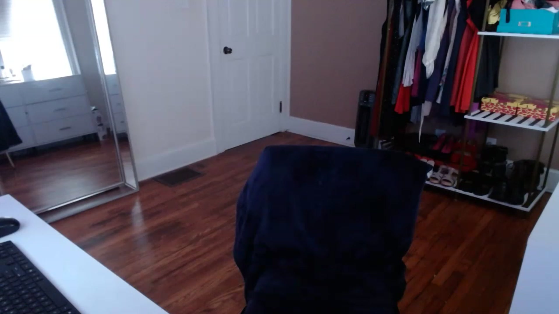 Gallery image thumbnail from TheFuckFairy's myfreecams stream on, 08/25/2023, 15:35 image 18 of 20