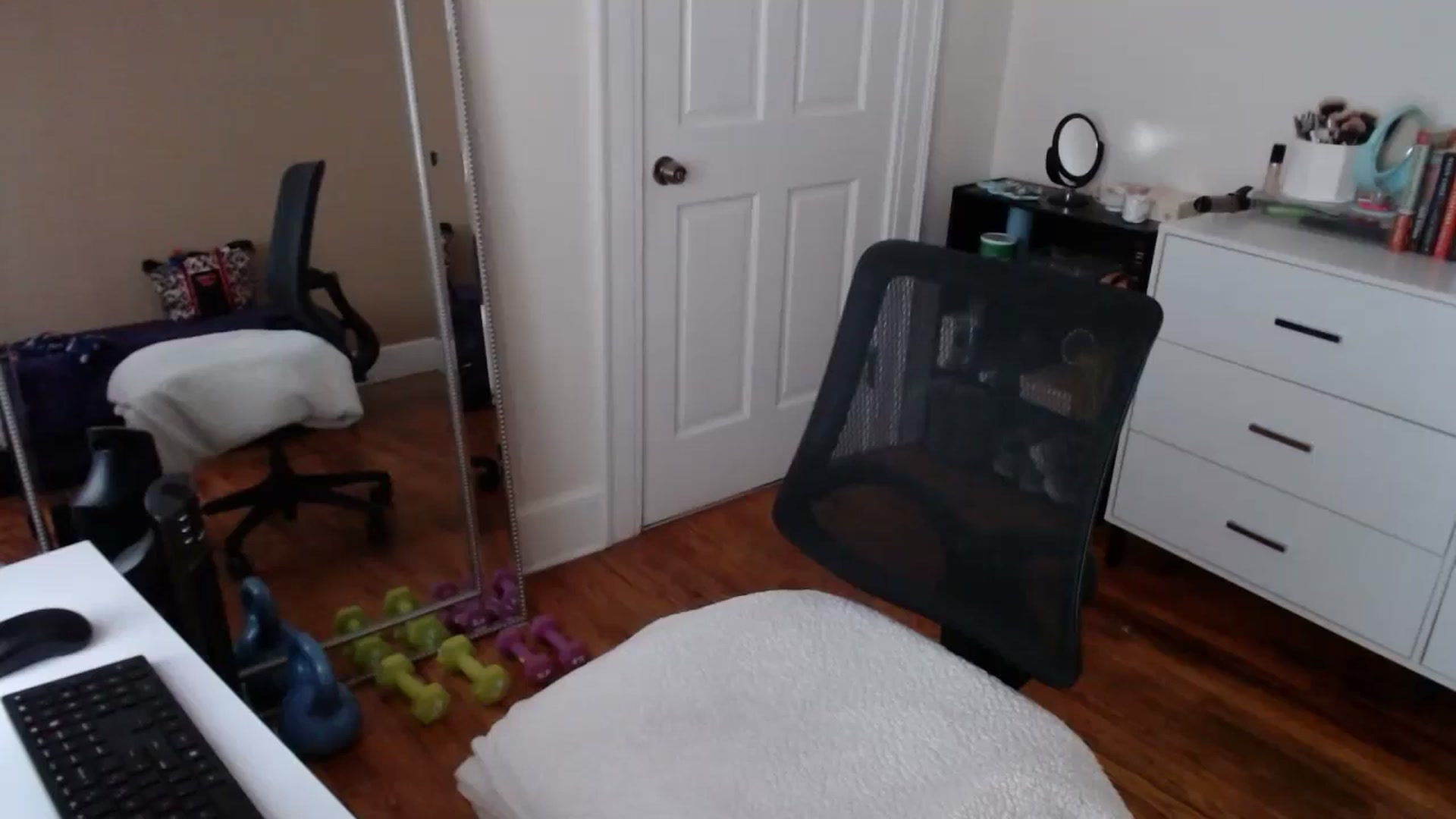 Gallery image thumbnail from TheFuckFairy's myfreecams stream on, 05/18/2025, 17:06 image 12 of 20