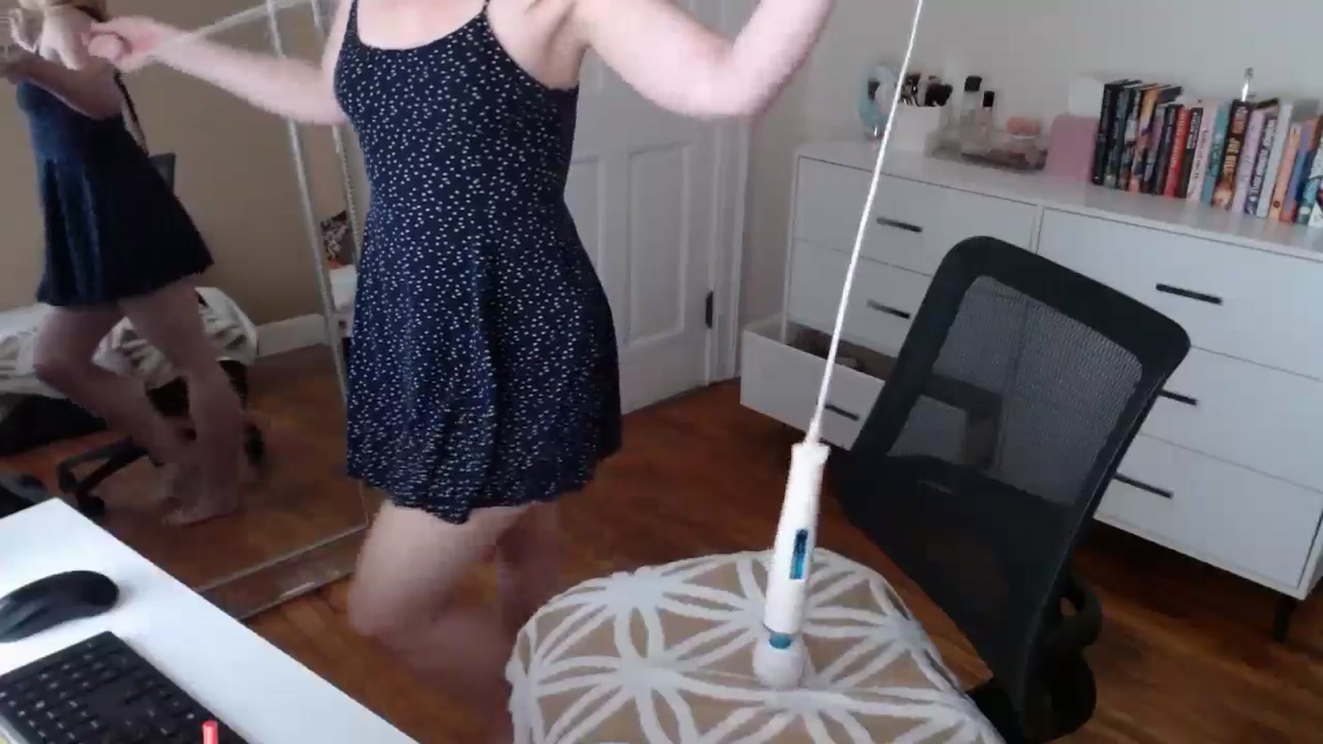 Gallery image thumbnail from TheFuckFairy's myfreecams stream on, 06/11/2025, 17:42 image 10 of 20