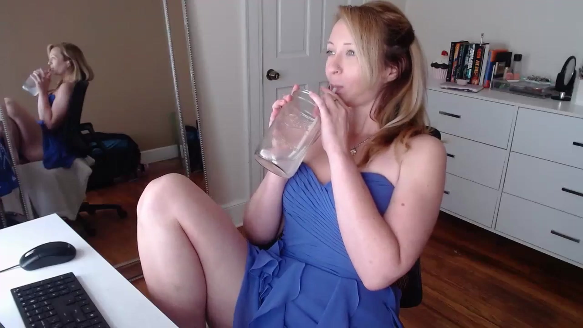 Gallery image thumbnail from TheFuckFairy's myfreecams stream on, 07/24/2025, 15:57 image 19 of 20