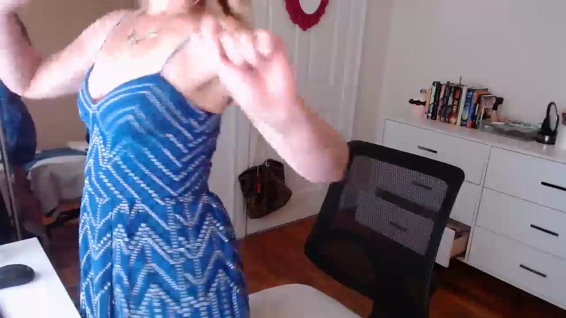 Gallery image thumbnail from TheFuckFairy's myfreecams stream on, 08/31/2025, 17:17 image 7 of 20