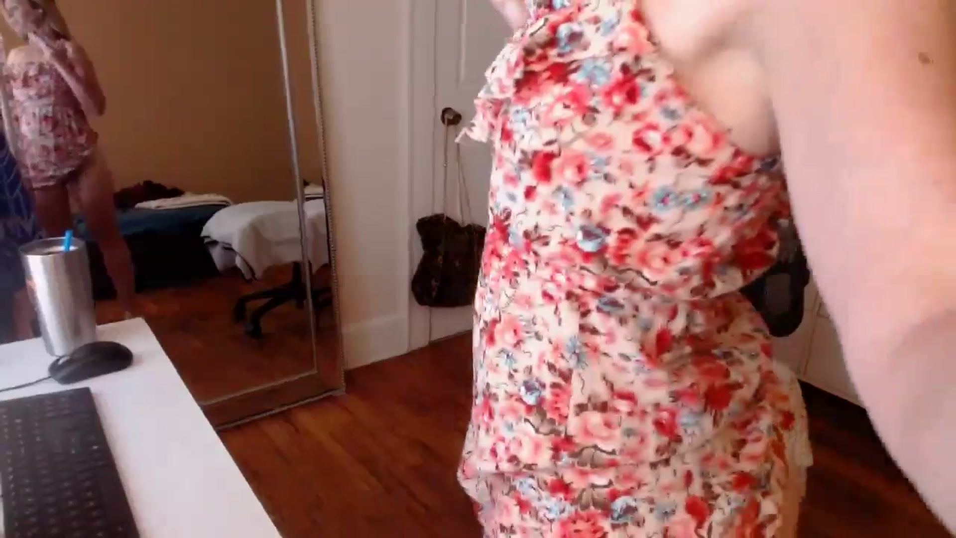 Gallery image thumbnail from TheFuckFairy's myfreecams stream on, 09/01/2025, 15:03 image 17 of 20