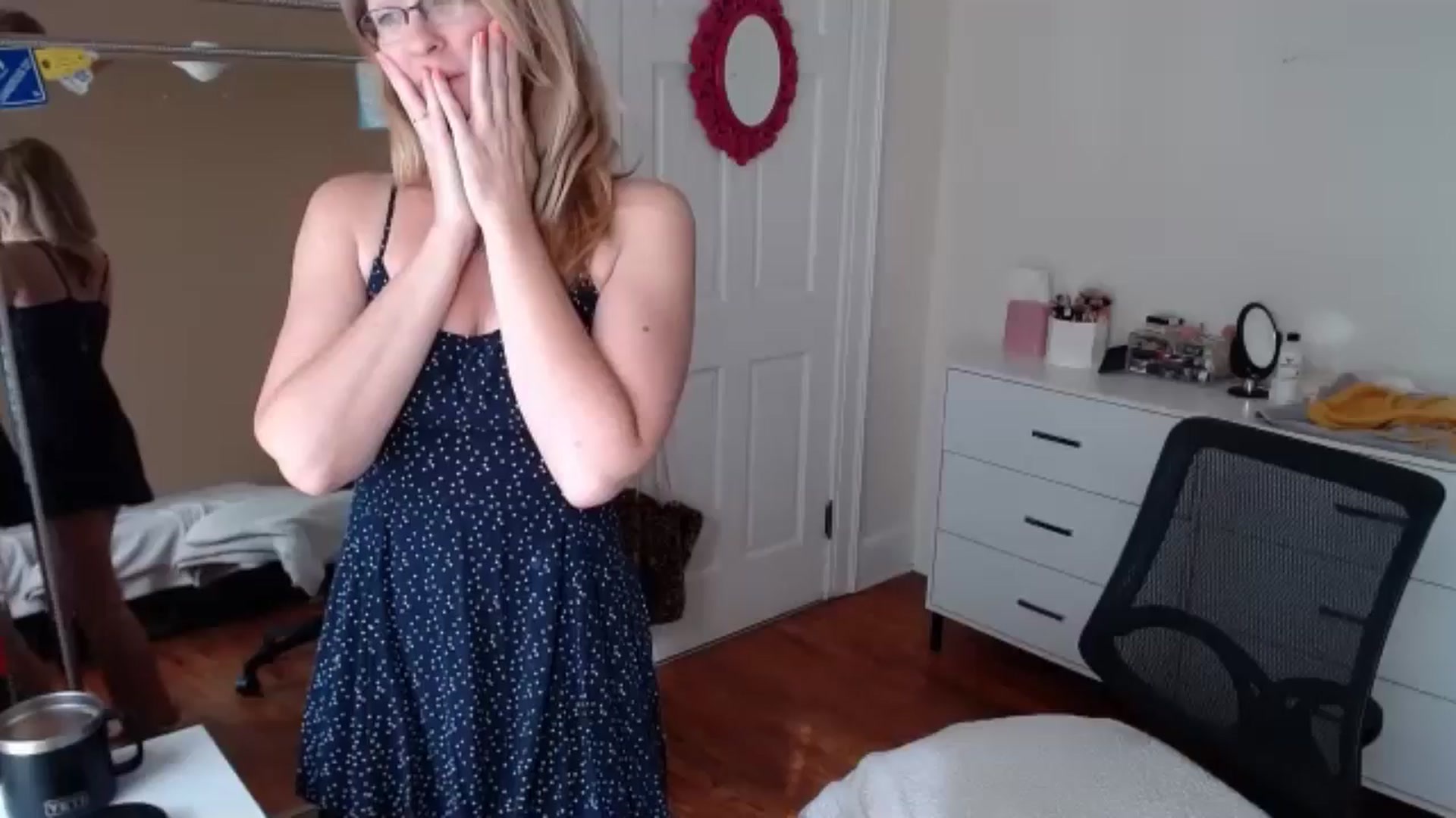 Gallery image thumbnail from TheFuckFairy's myfreecams stream on, 10/03/2025, 15:16 image 2 of 20