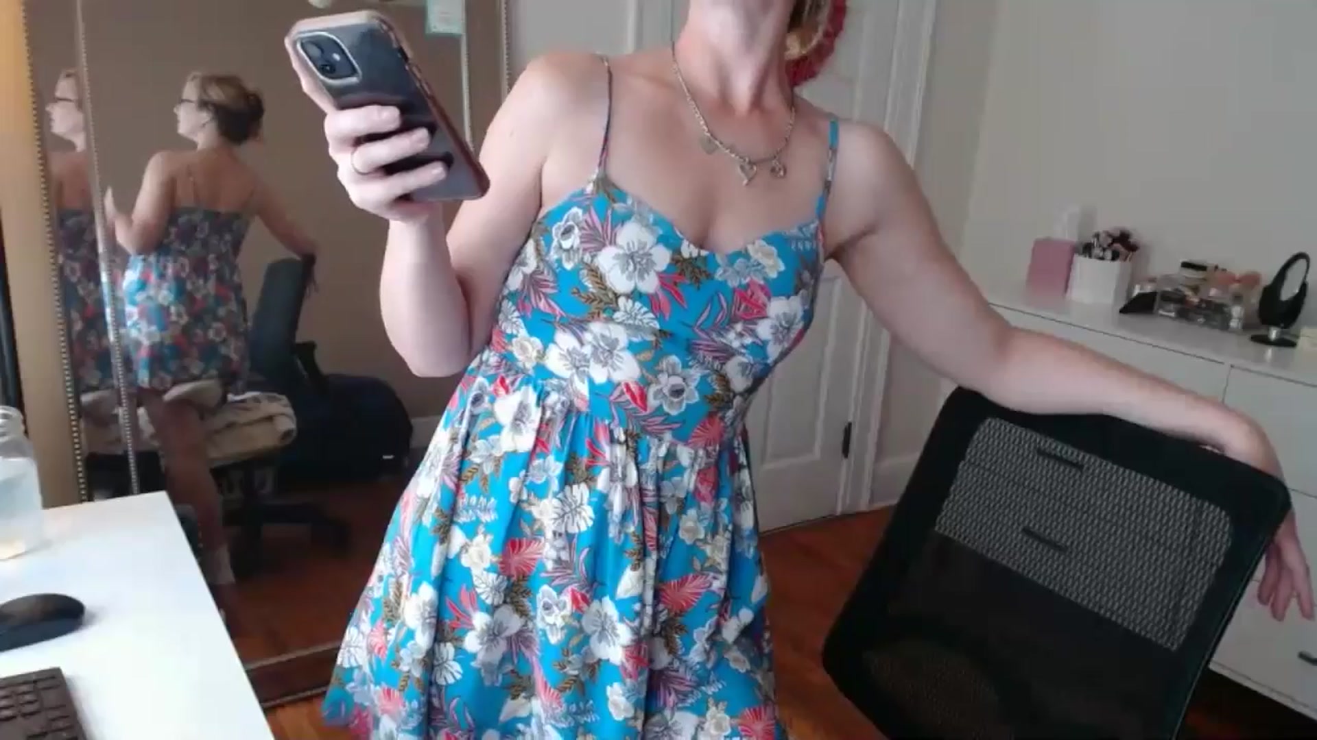 Gallery image thumbnail from TheFuckFairy's myfreecams stream on, 10/26/2025, 18:03 image 20 of 20