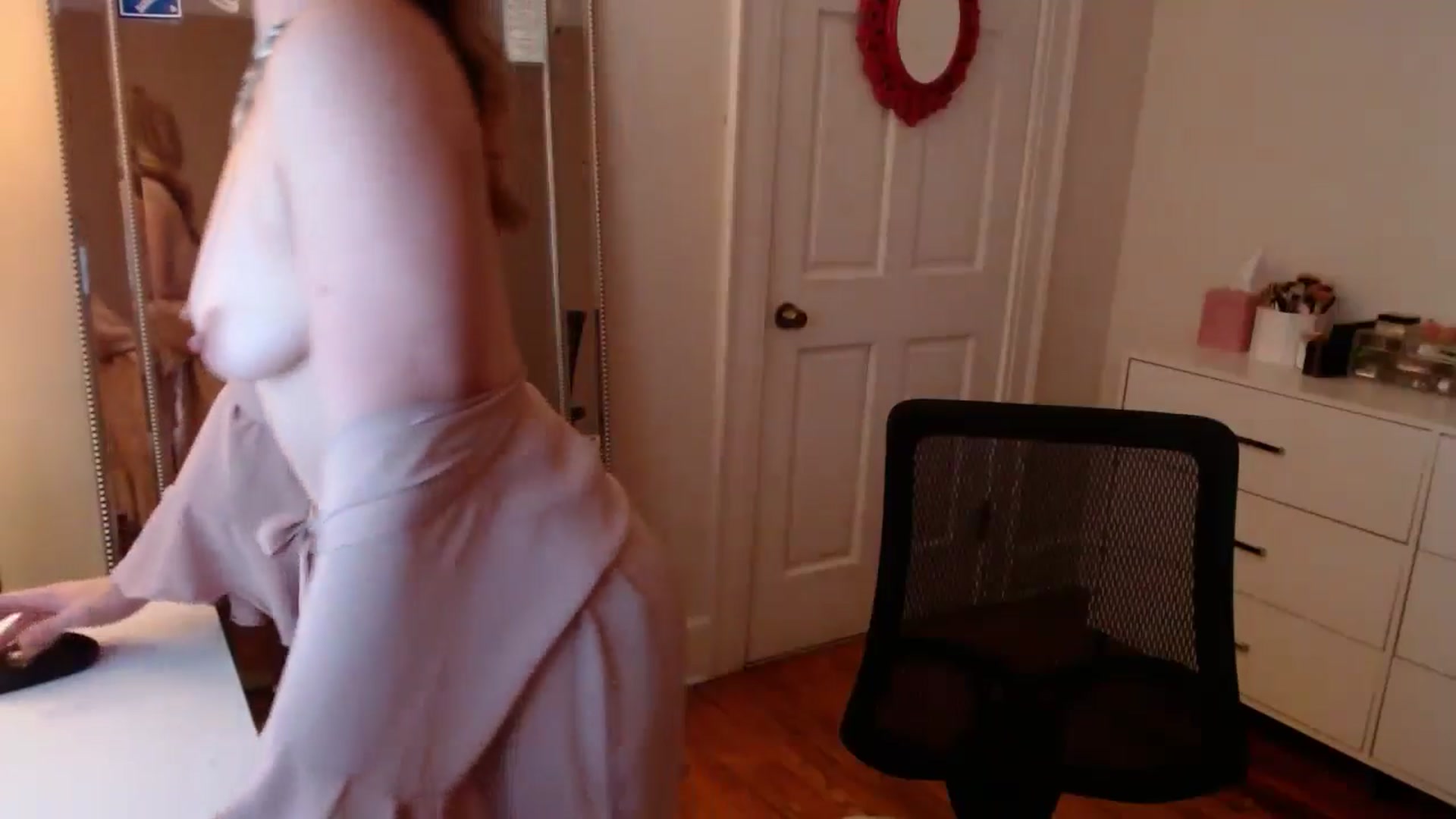 Gallery image thumbnail from TheFuckFairy's myfreecams stream on, 11/30/2025, 16:26 image 16 of 20