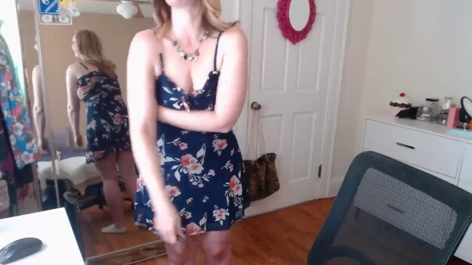 Gallery image thumbnail from TheFuckFairy's myfreecams stream on, 03/23/2026, 15:12 image 19 of 20