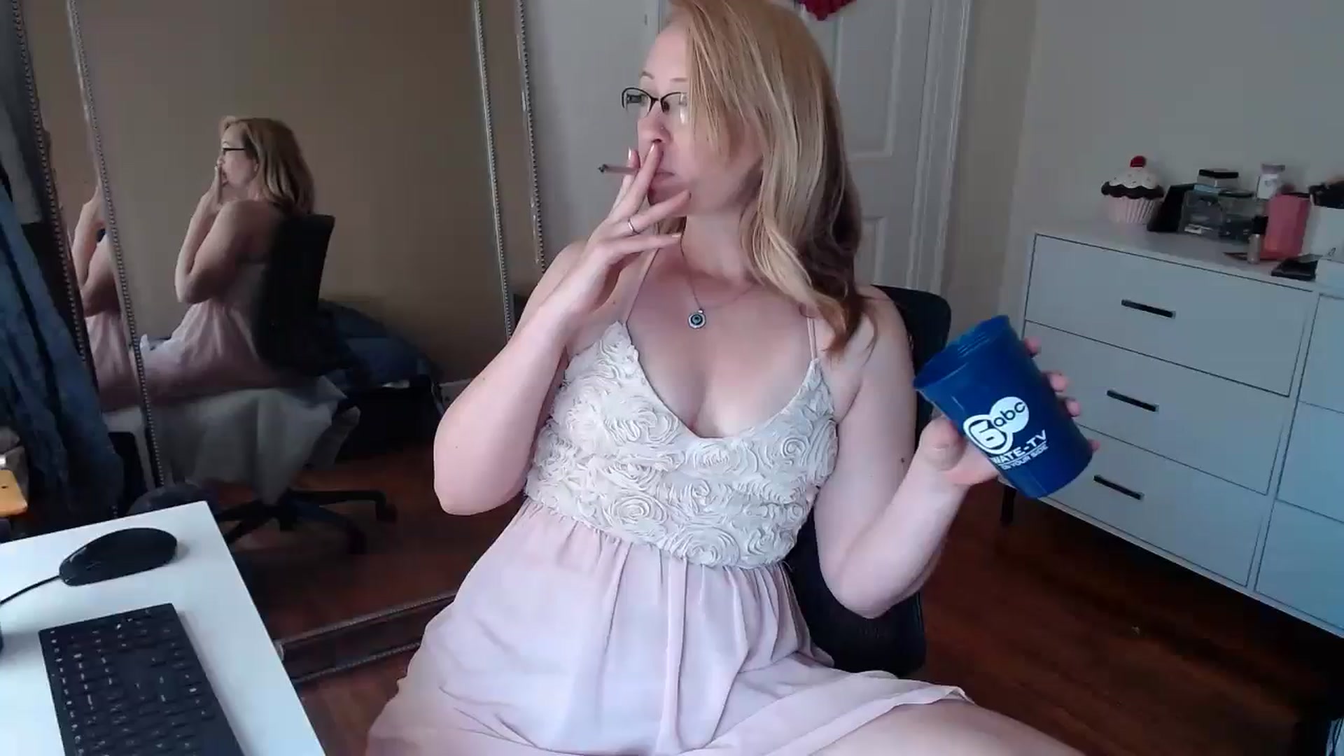 Gallery image thumbnail from TheFuckFairy's myfreecams stream on, 04/12/2026, 15:46 image 1 of 20