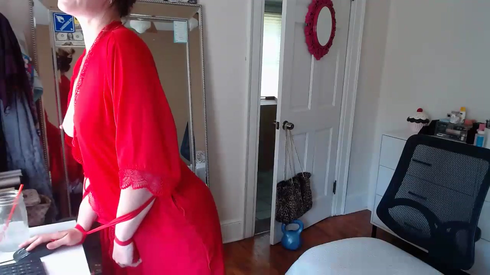 Gallery image thumbnail from TheFuckFairy's myfreecams stream on, 04/30/2026, 16:02 image 20 of 20