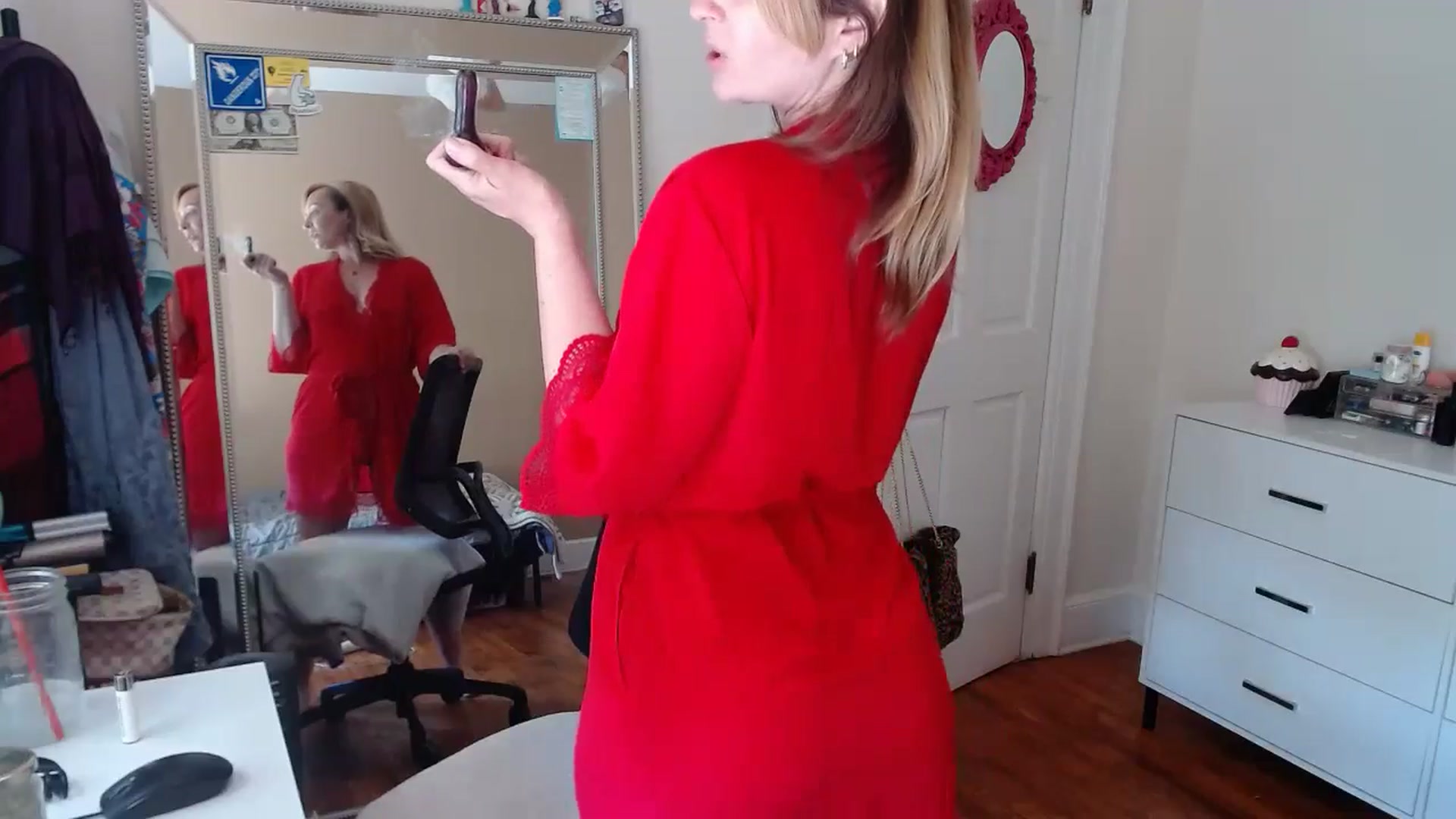 Gallery image thumbnail from TheFuckFairy's myfreecams stream on, 04/30/2026, 16:52 image 4 of 20