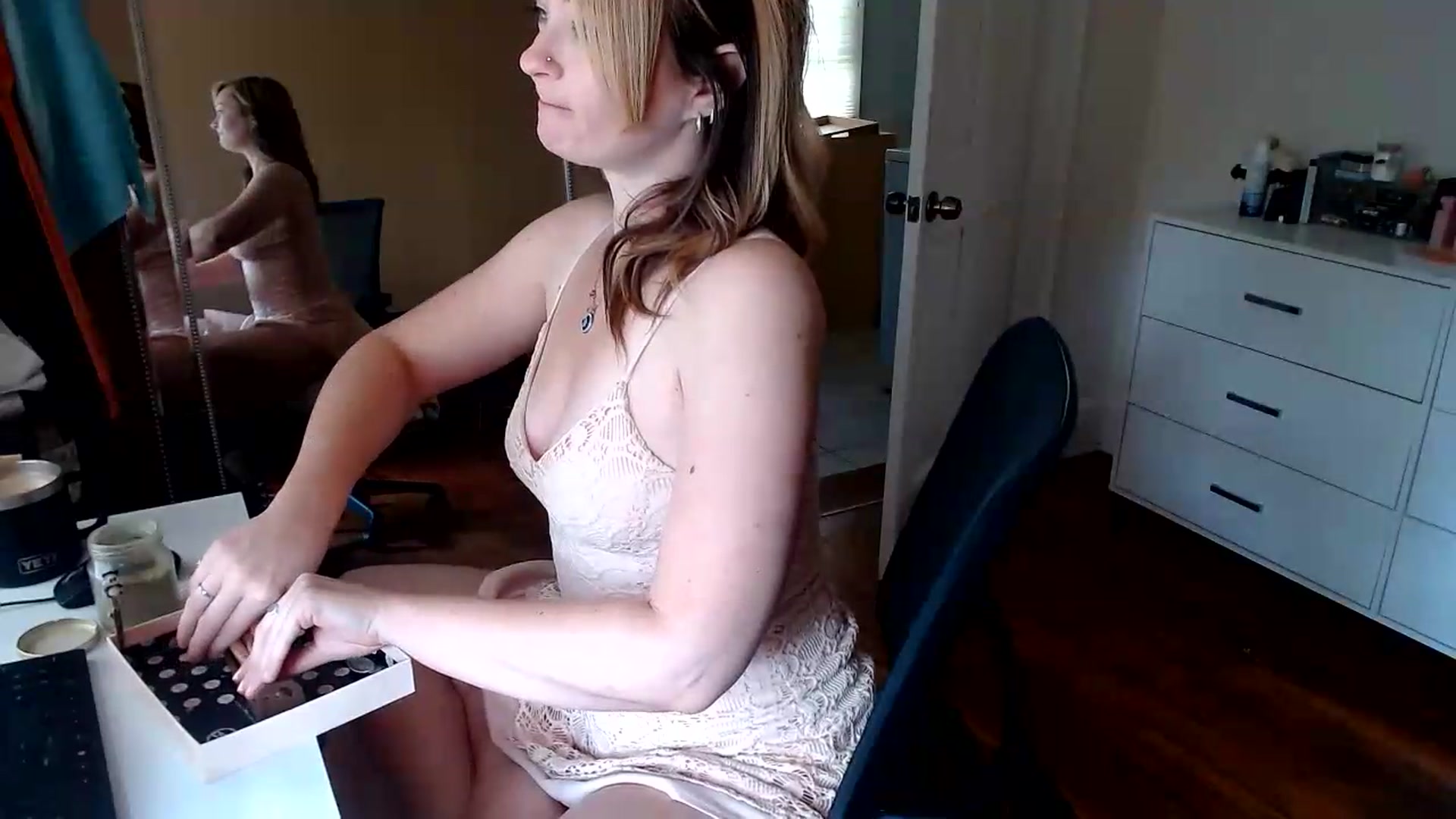 Gallery image thumbnail from TheFuckFairy's myfreecams stream on, 06/16/2026, 15:55 image 2 of 20