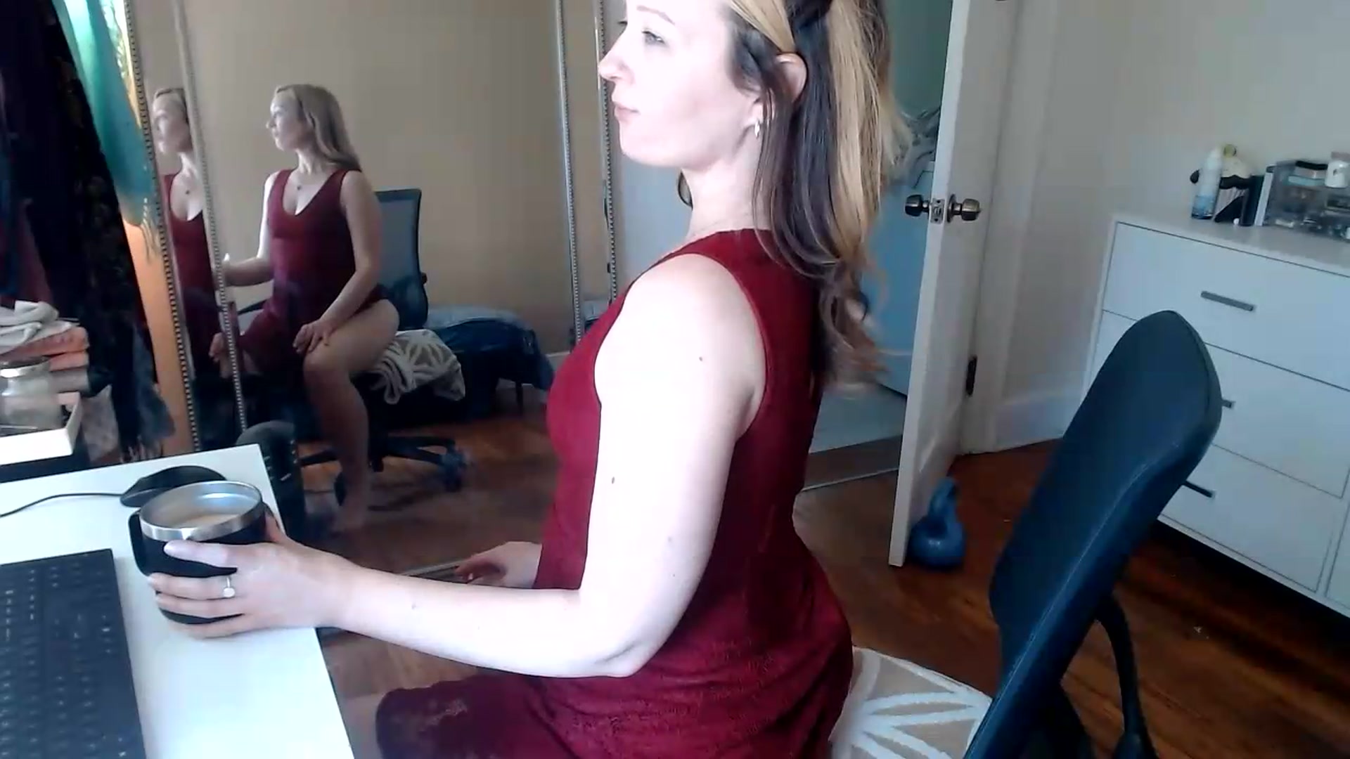 Gallery image thumbnail from TheFuckFairy's myfreecams stream on, 06/21/2026, 15:13 image 9 of 20