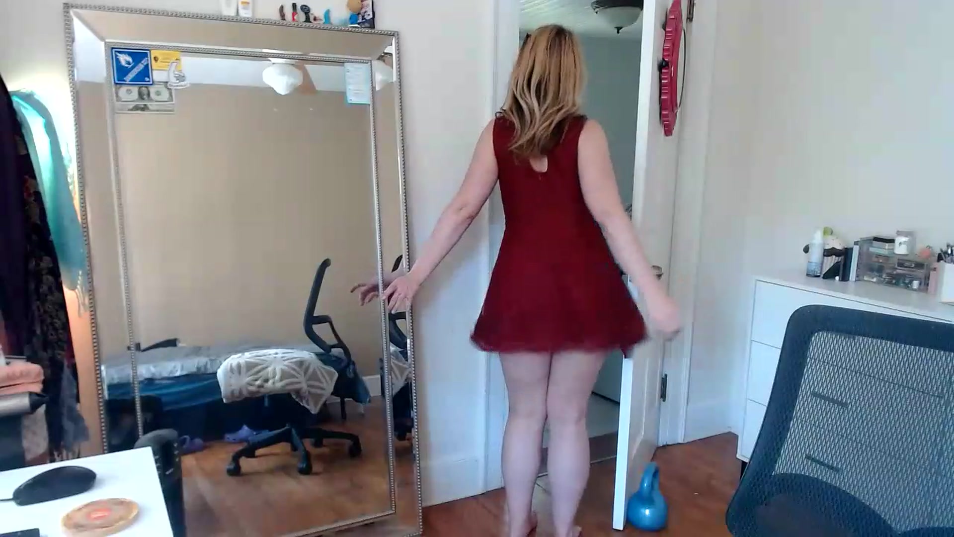 Gallery image thumbnail from TheFuckFairy's myfreecams stream on, 06/21/2026, 15:48 image 10 of 20