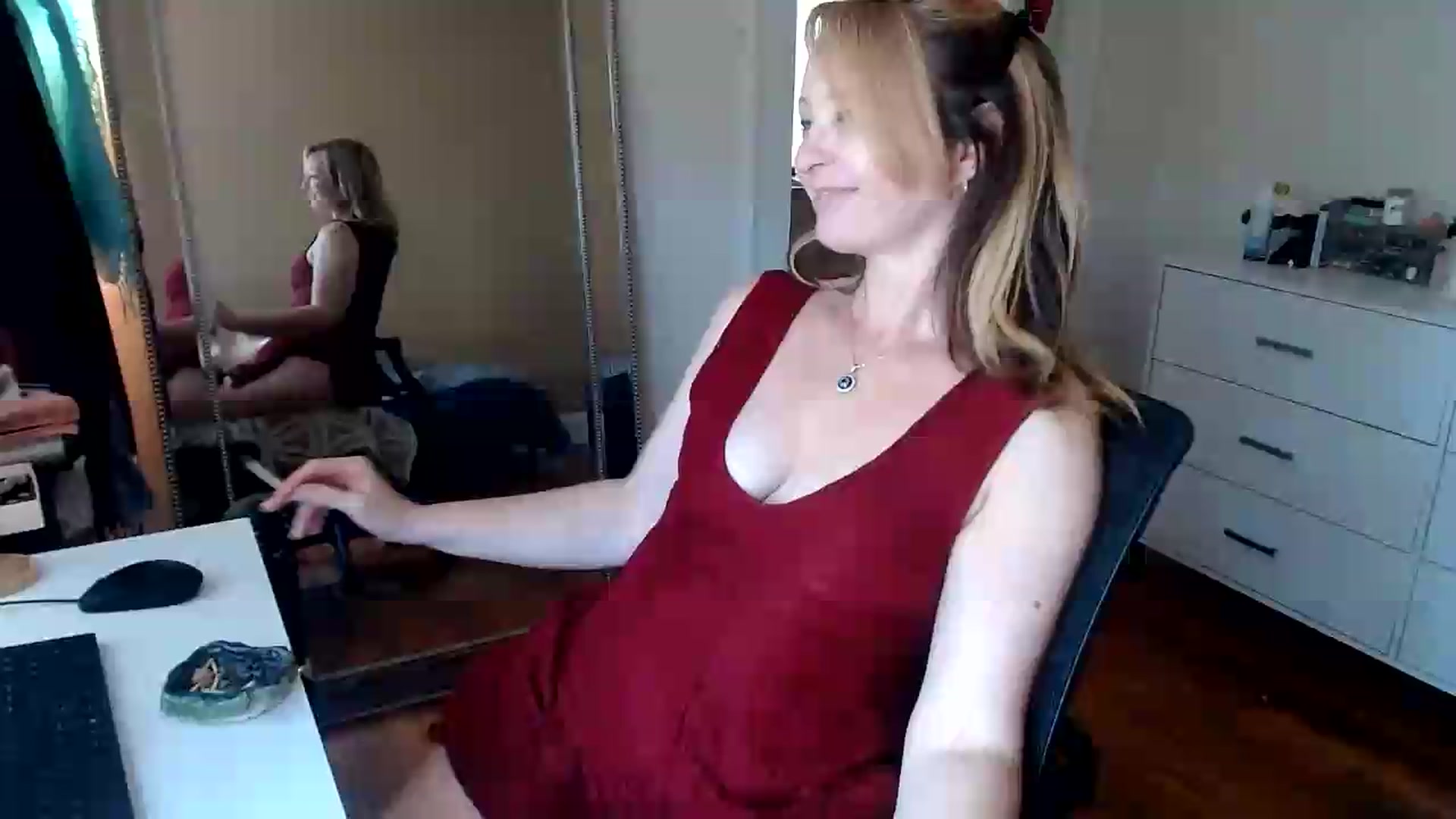Gallery image thumbnail from TheFuckFairy's myfreecams stream on, 06/21/2026, 16:16 image 1 of 20