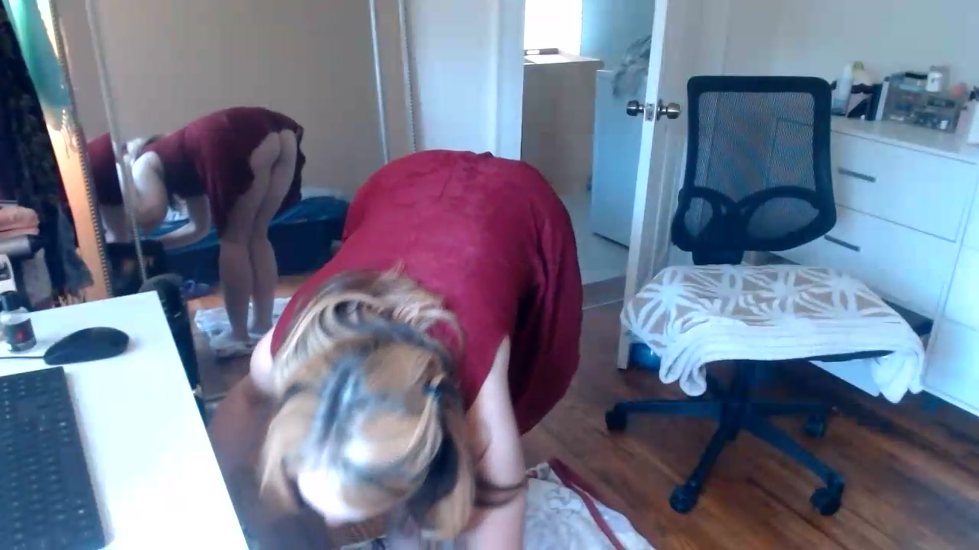 Gallery image thumbnail from TheFuckFairy's myfreecams stream on, 06/21/2026, 16:16 image 14 of 20