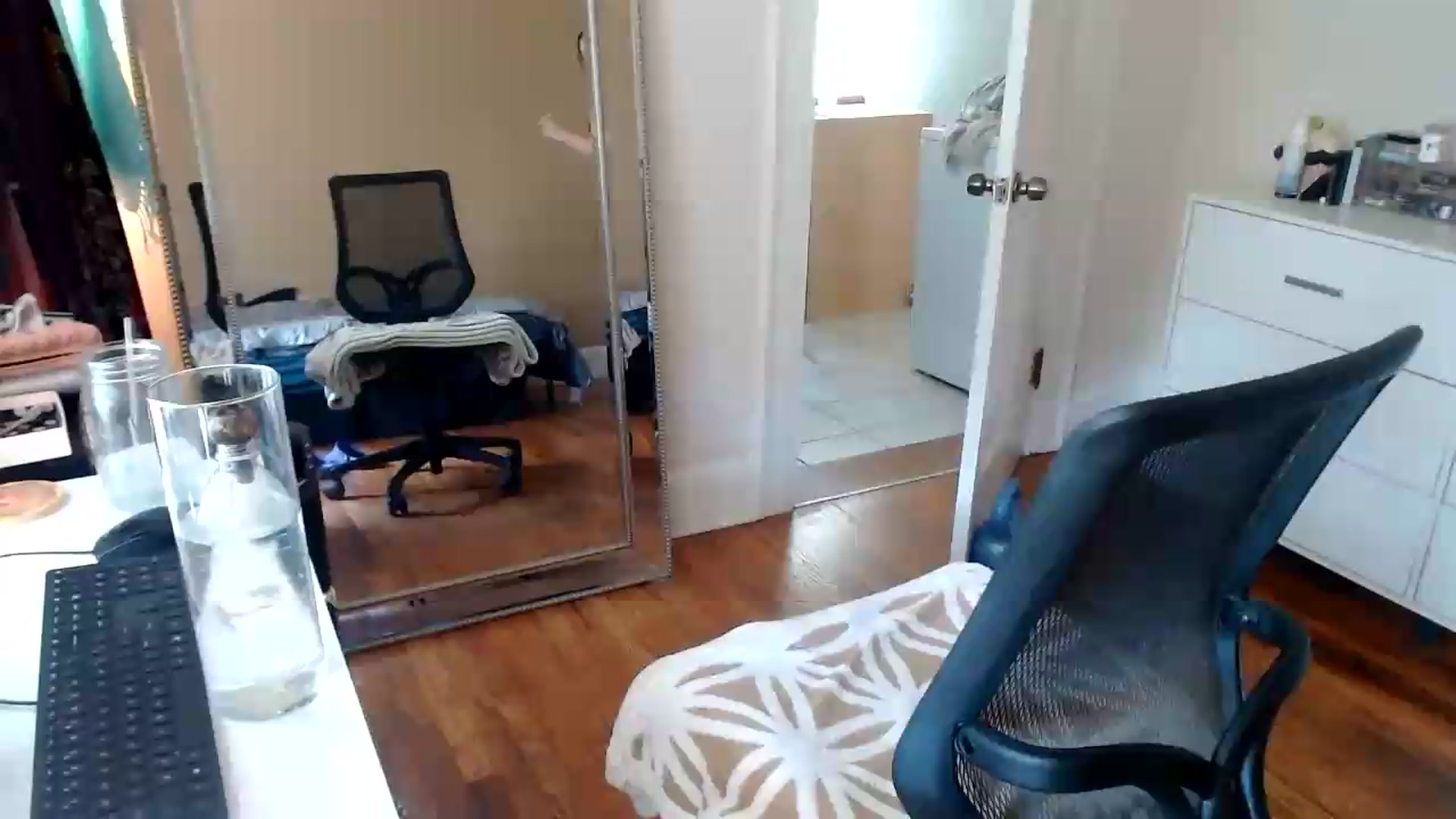 Gallery image thumbnail from TheFuckFairy's myfreecams stream on, 06/21/2026, 17:37 image 3 of 20