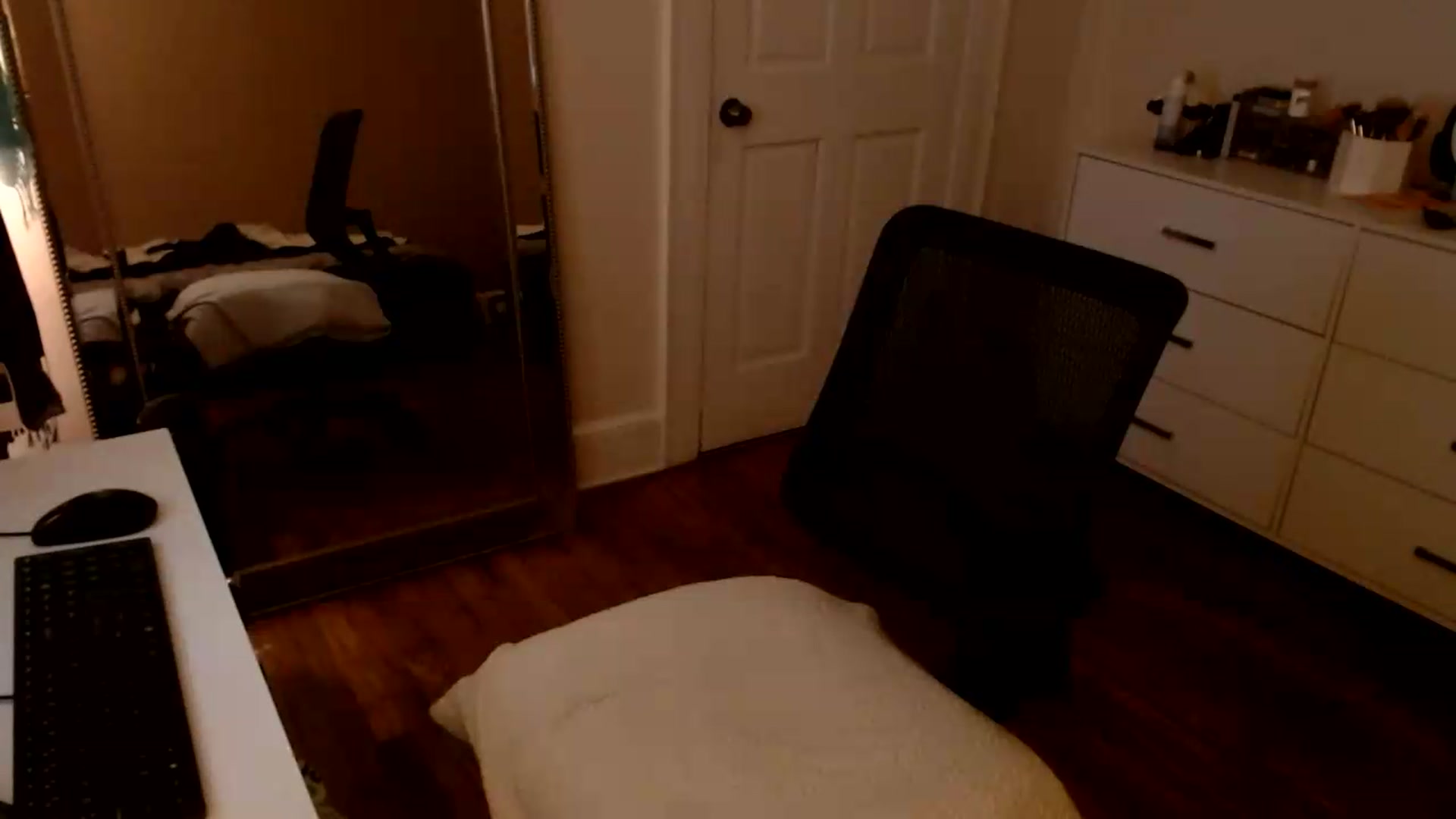 Gallery image thumbnail from TheFuckFairy's myfreecams stream on, 06/22/2026, 04:17 image 17 of 20