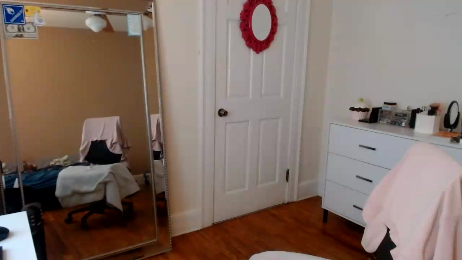 Gallery image thumbnail from TheFuckFairy's myfreecams stream on, 06/26/2026, 18:19 image 4 of 20
