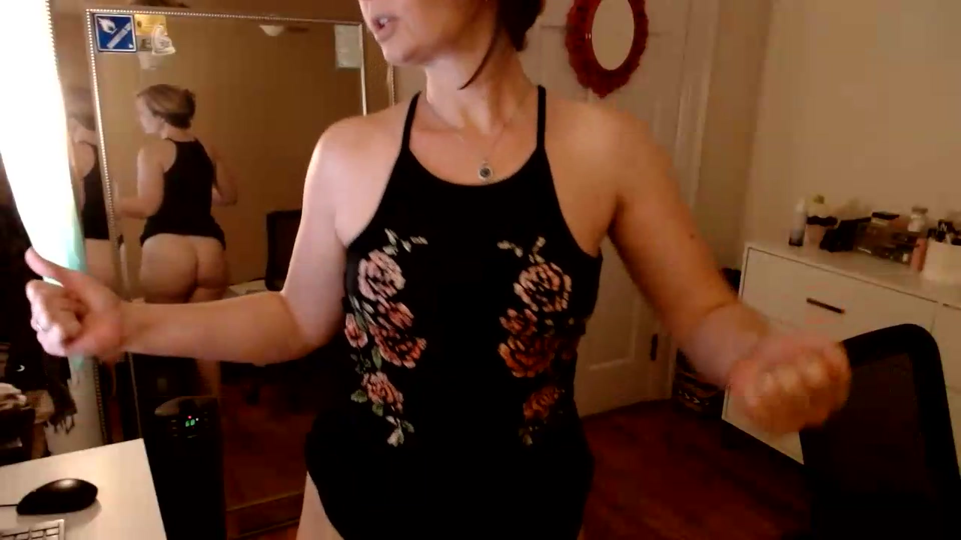 Gallery image thumbnail from TheFuckFairy's myfreecams stream on, 07/06/2026, 05:11 image 6 of 20