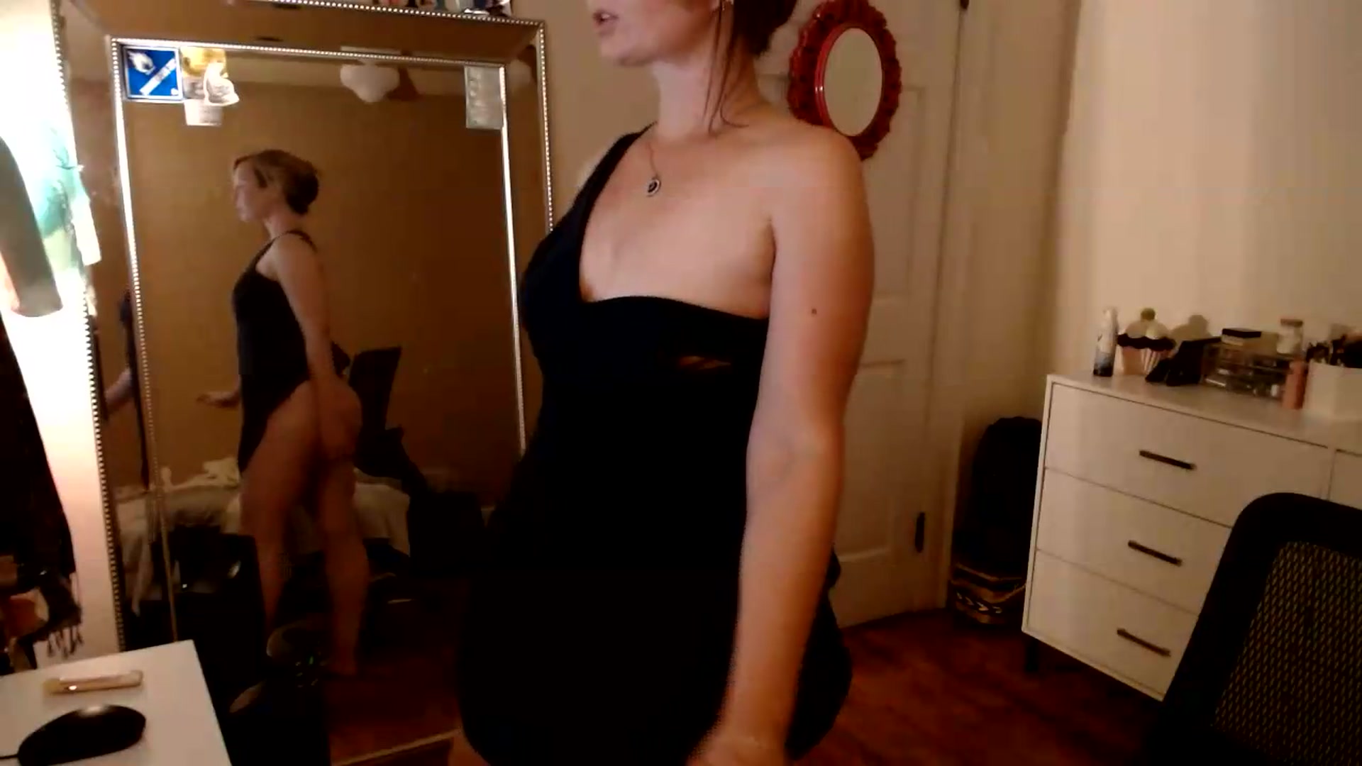 Gallery image thumbnail from TheFuckFairy's myfreecams stream on, 07/08/2026, 05:49 image 6 of 20