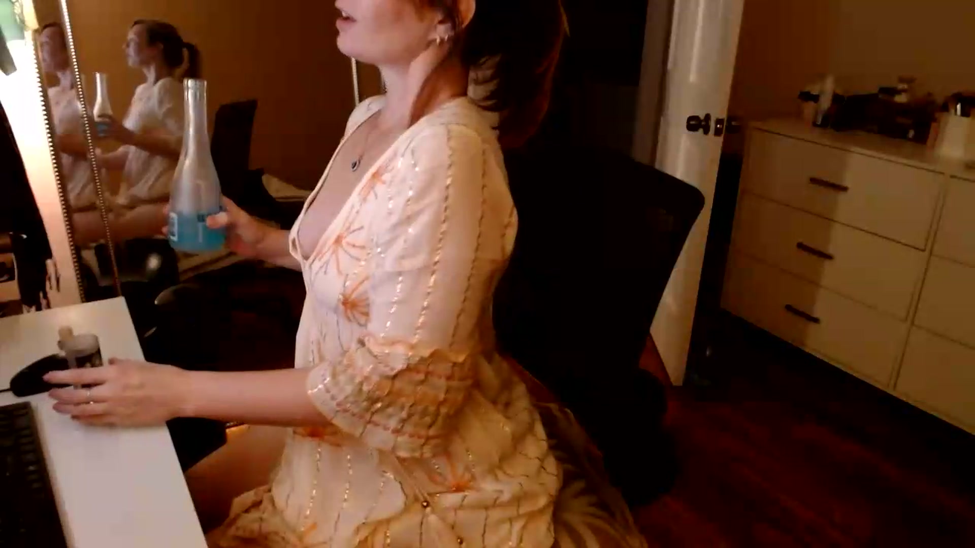 Gallery image thumbnail from TheFuckFairy's myfreecams stream on, 07/17/2026, 04:10 image 13 of 20