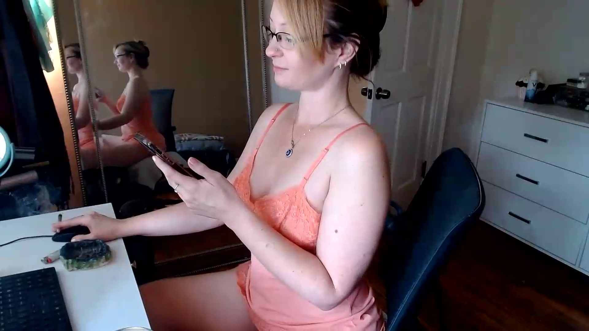 Gallery image thumbnail from TheFuckFairy's myfreecams stream on, 07/20/2026, 16:50 image 5 of 20