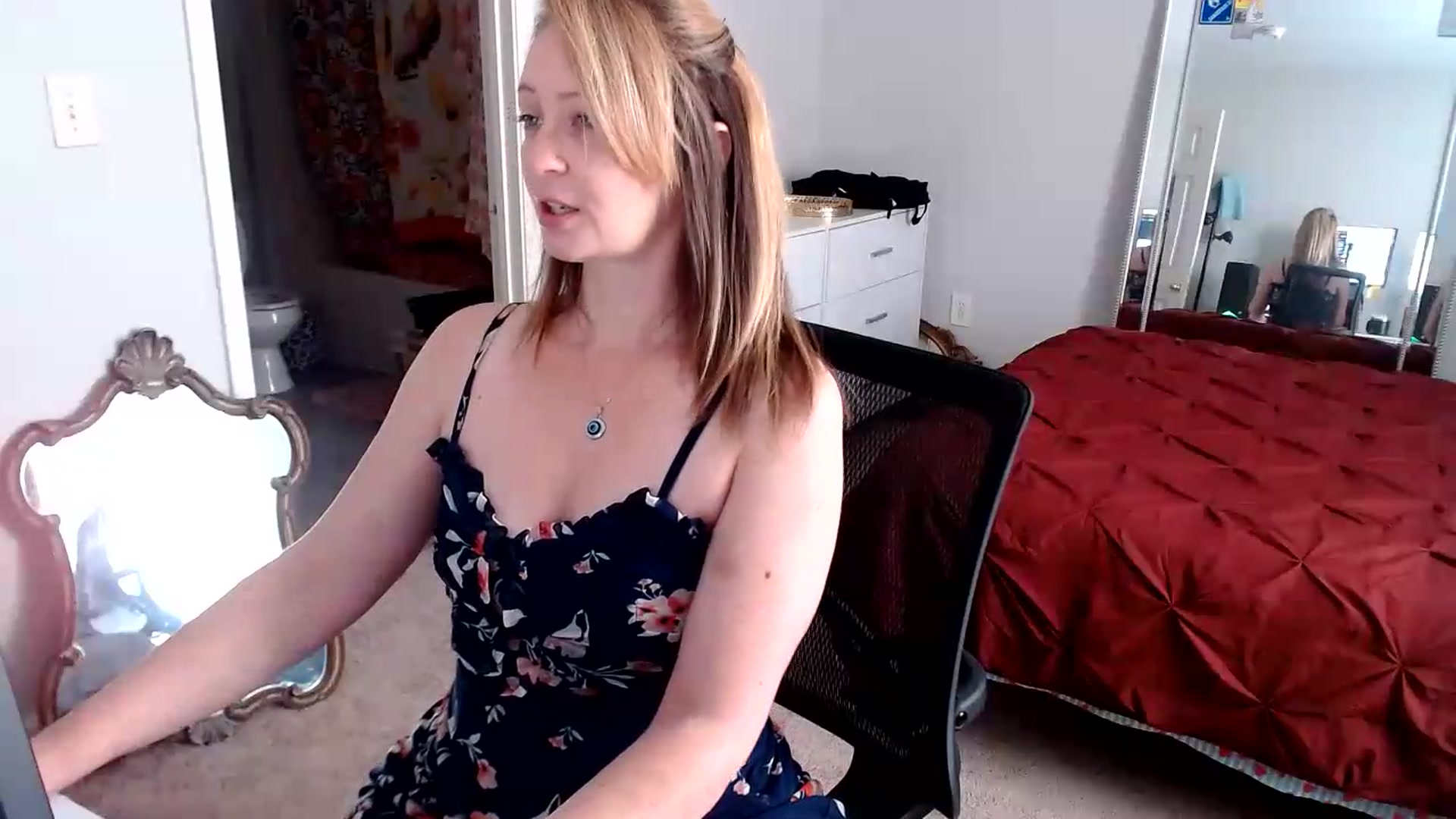 Gallery image thumbnail from TheFuckFairy's myfreecams stream on, 08/05/2026, 15:09 image 9 of 20