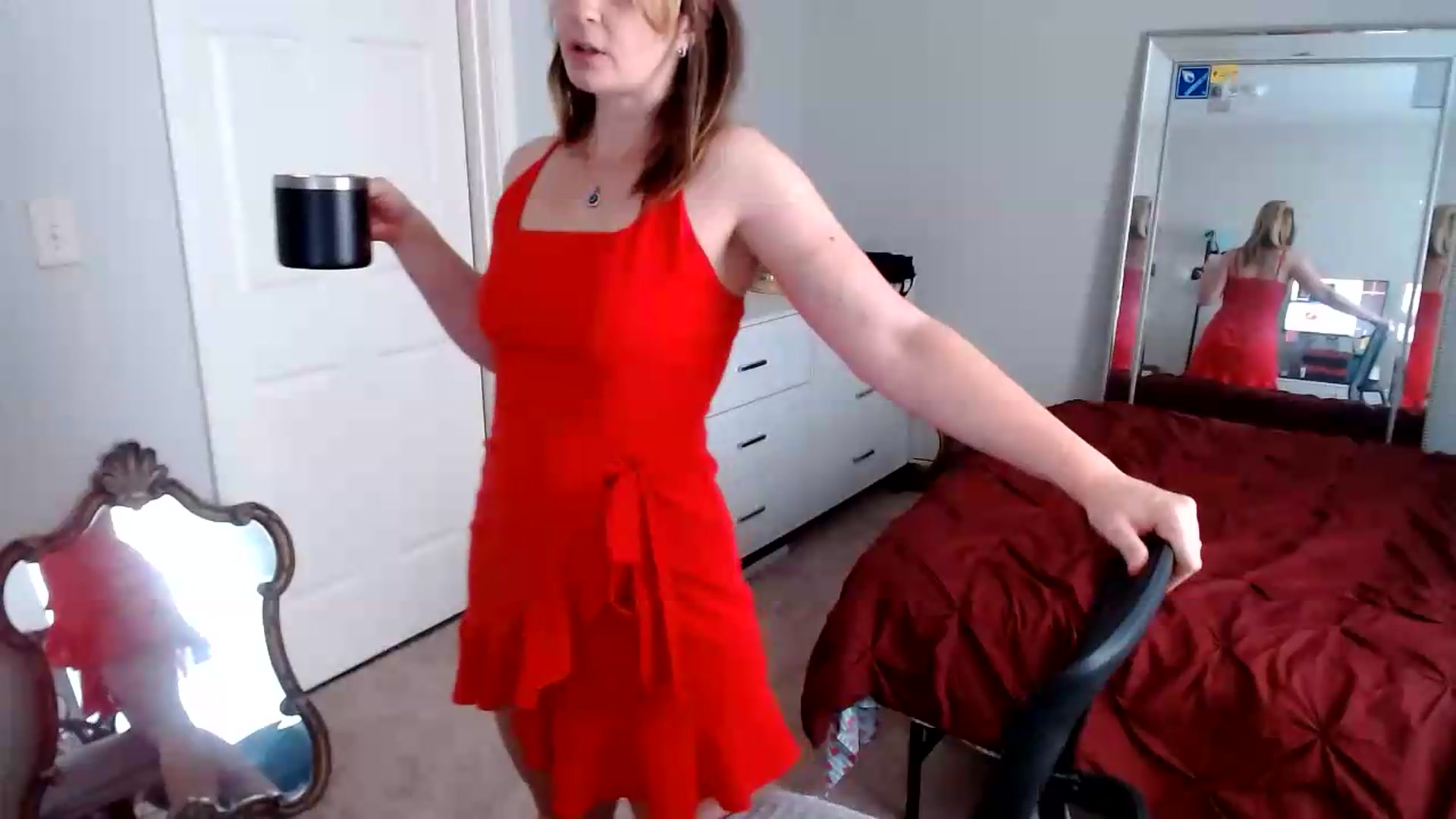 Gallery image thumbnail from TheFuckFairy's myfreecams stream on, 08/06/2026, 15:57 image 18 of 20