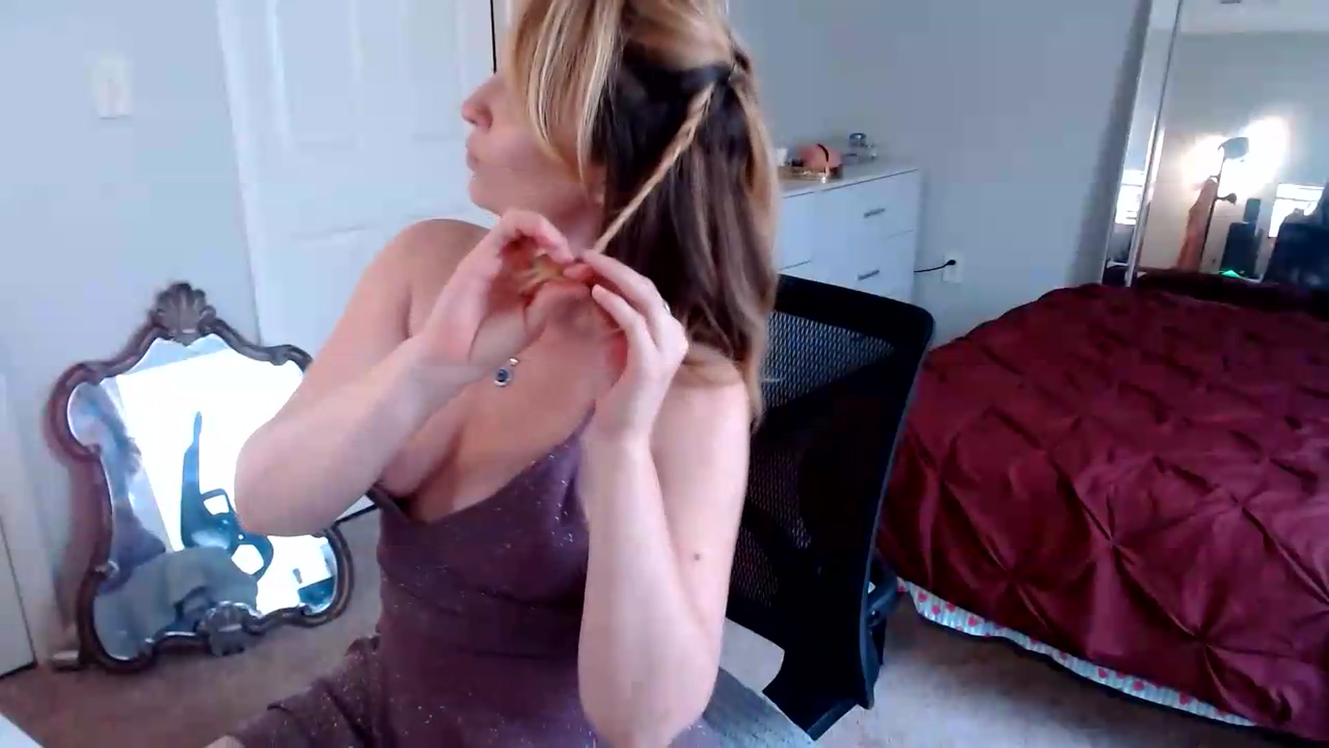 Gallery image thumbnail from TheFuckFairy's myfreecams stream on, 08/16/2026, 16:17 image 6 of 20