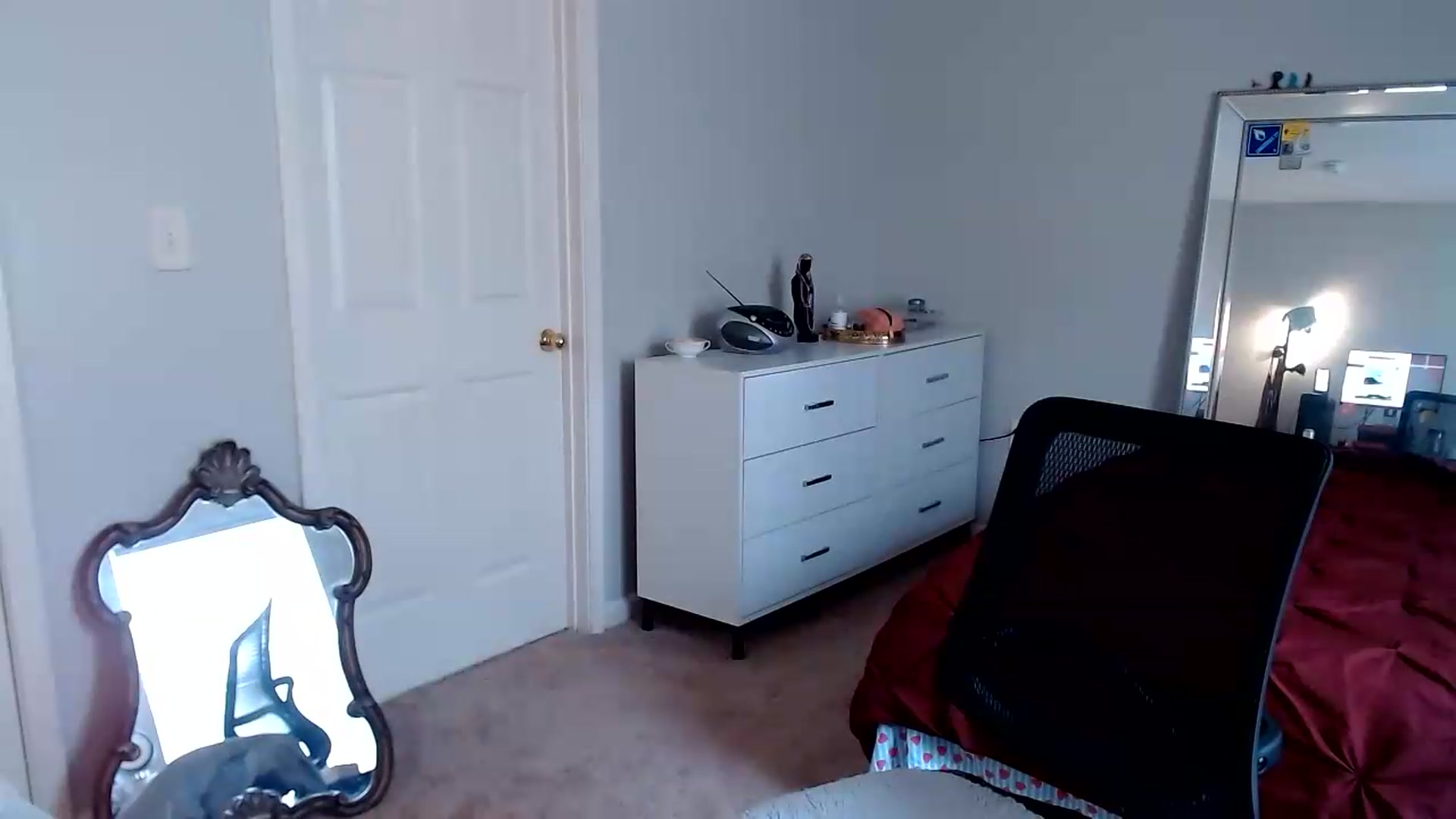 Gallery image thumbnail from TheFuckFairy's myfreecams stream on, 08/17/2026, 18:34 image 6 of 20