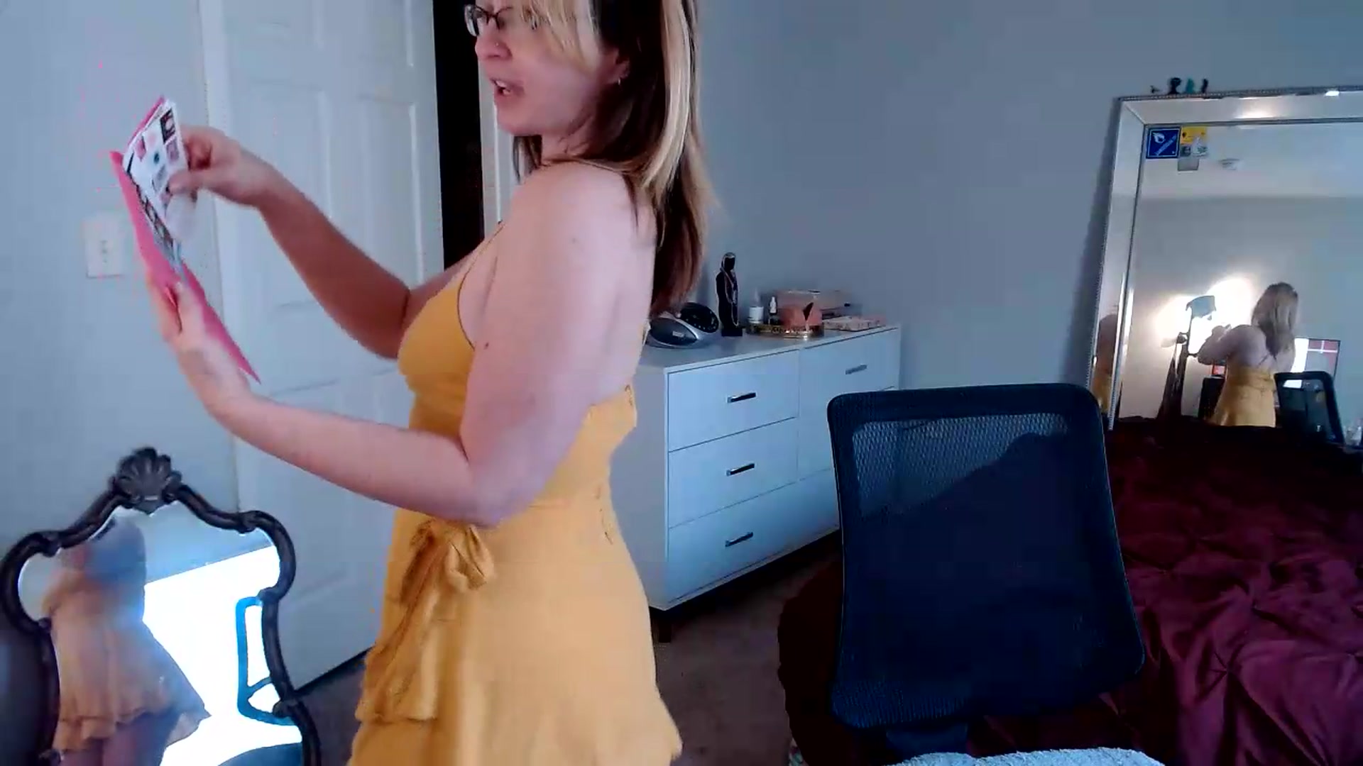 Gallery image thumbnail from TheFuckFairy's myfreecams stream on, 08/24/2026, 17:41 image 8 of 20
