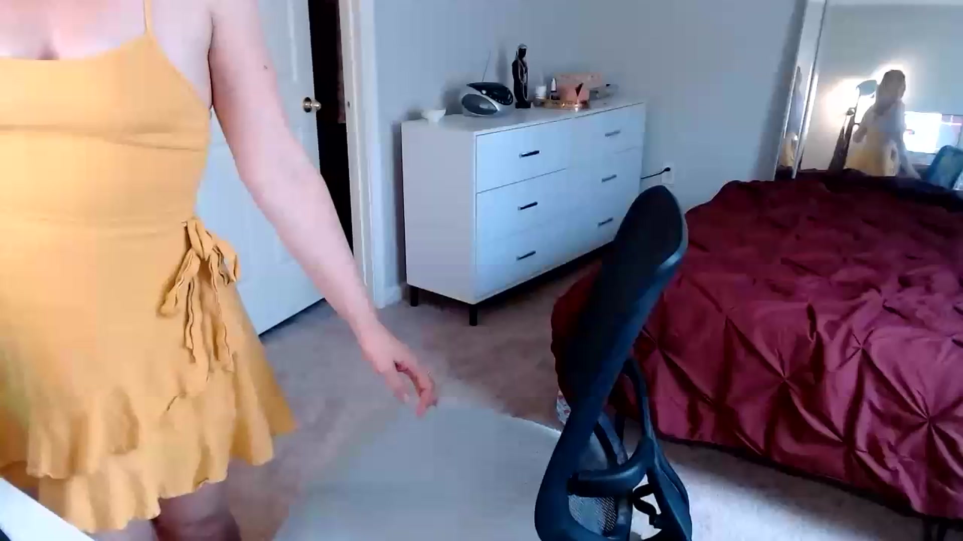 Gallery image thumbnail from TheFuckFairy's myfreecams stream on, 08/24/2026, 17:41 image 14 of 20