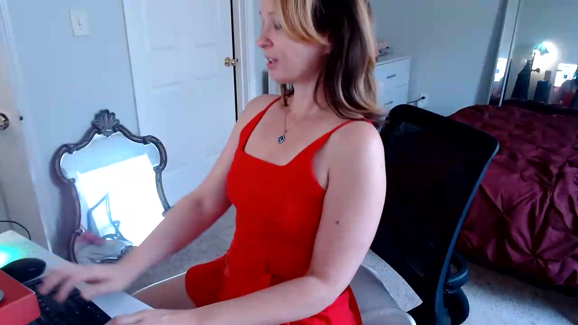 Gallery image thumbnail from TheFuckFairy's myfreecams stream on, 08/30/2026, 16:30 image 11 of 20