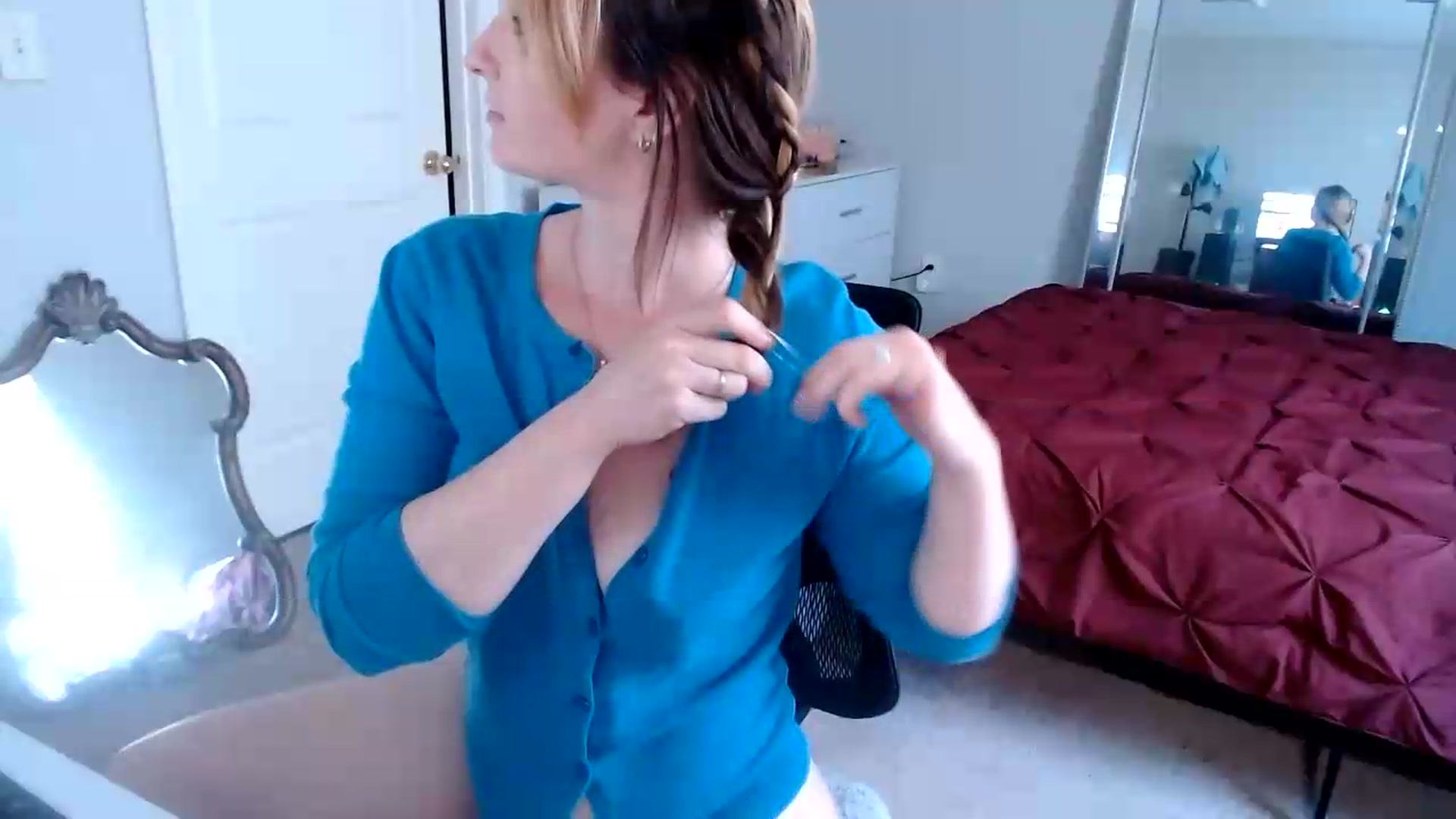 Gallery image thumbnail from TheFuckFairy's myfreecams stream on, 09/02/2026, 15:48 image 11 of 20