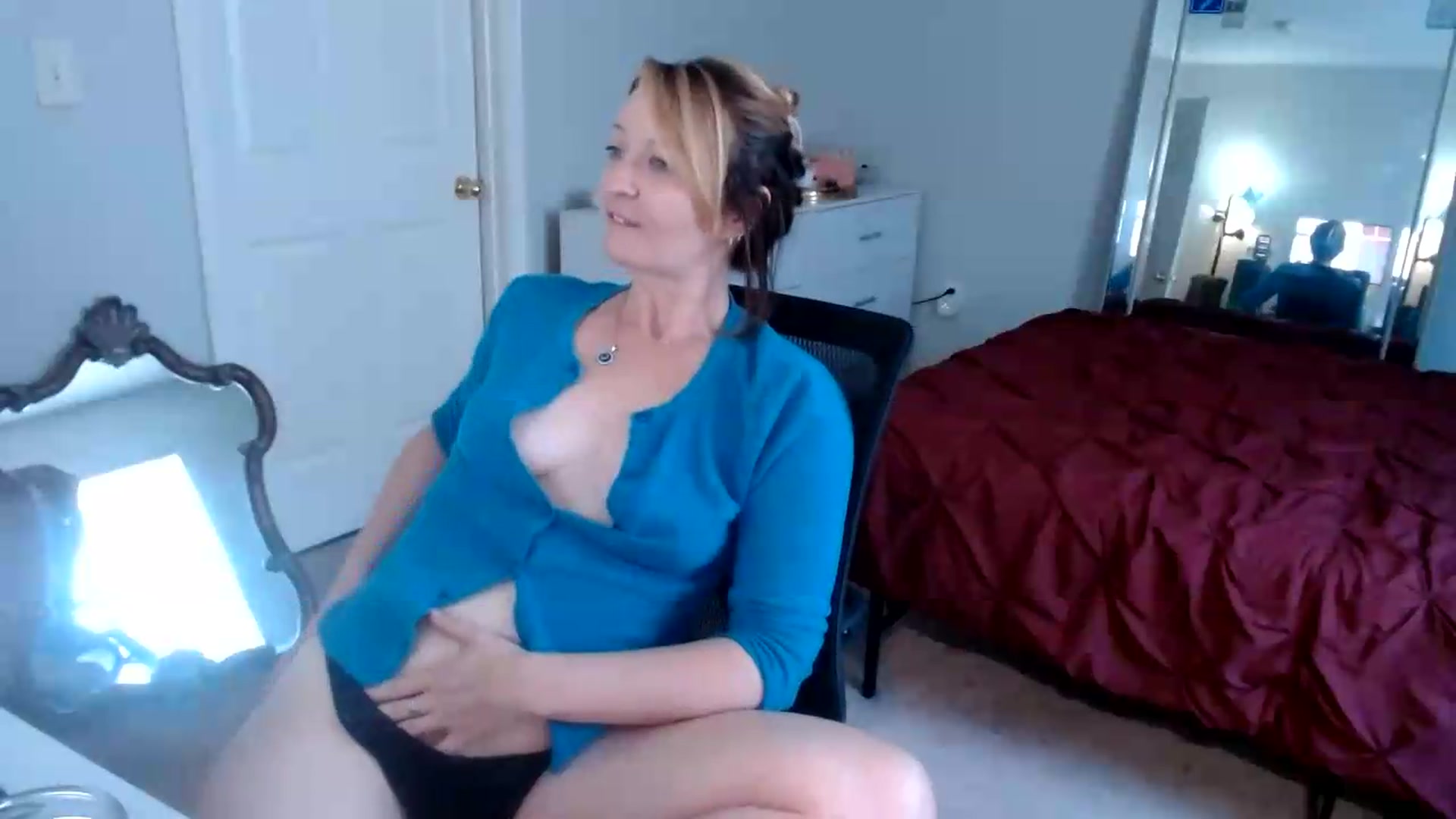 Gallery image thumbnail from TheFuckFairy's myfreecams stream on, 09/02/2026, 17:20 image 2 of 20