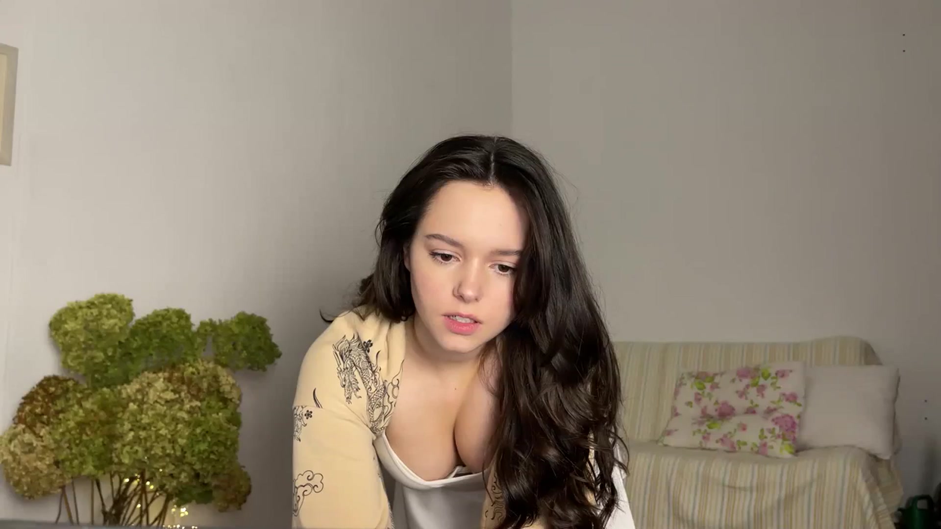 Gallery image thumbnail from TheGirl_'s myfreecams stream on, 10/22/2023, 03:55 image 4 of 20