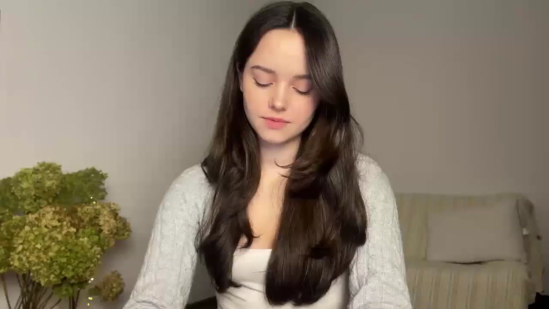 Gallery image thumbnail from TheGirl_'s myfreecams stream on, 11/02/2023, 23:20 image 12 of 20
