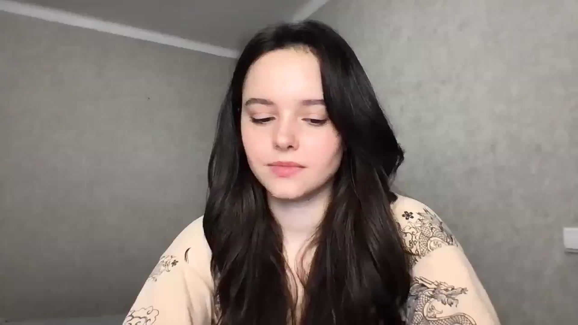 Gallery image thumbnail from TheGirl_'s myfreecams stream on, 12/16/2023, 05:16 image 2 of 20