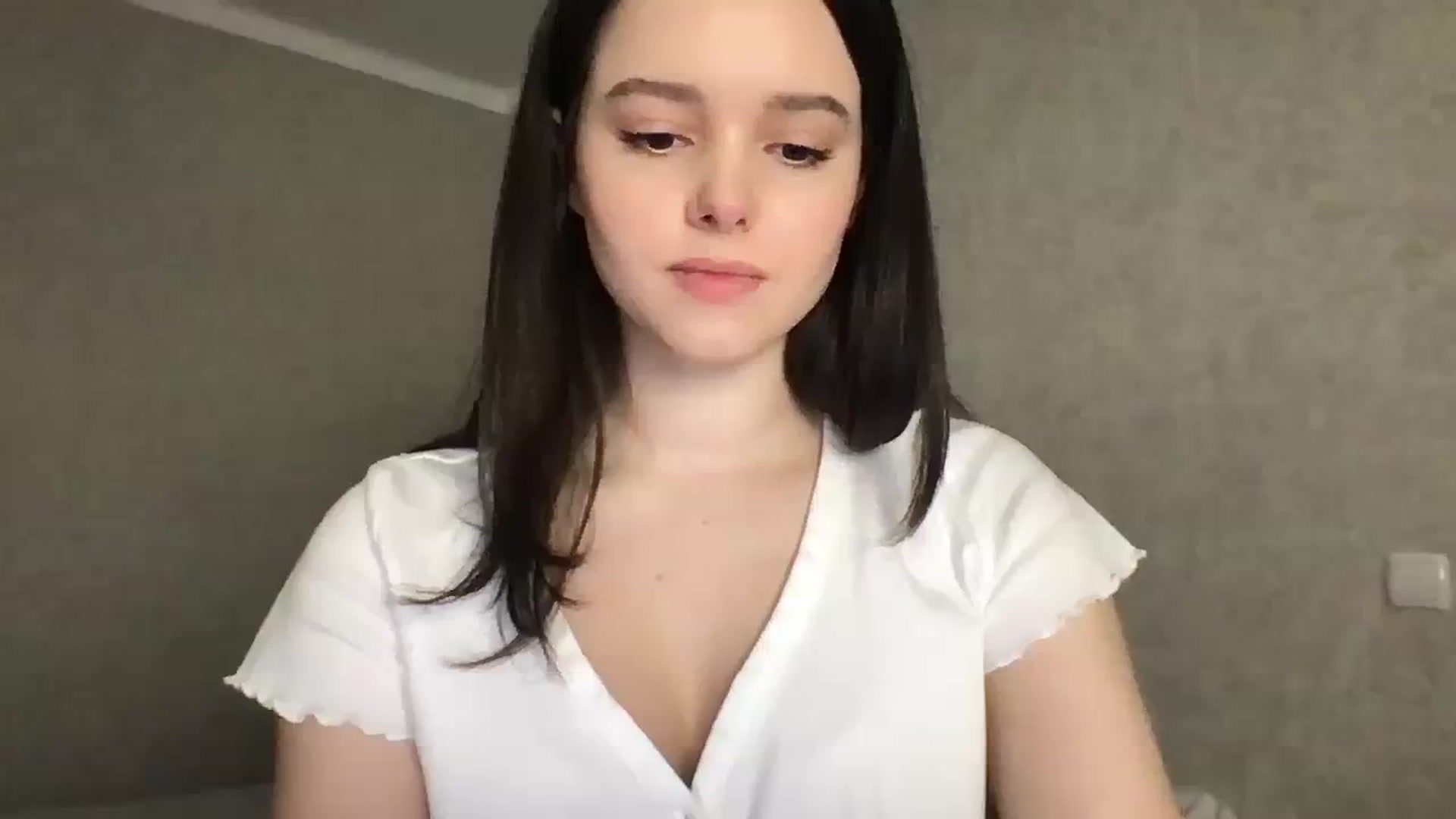 Gallery image thumbnail from TheGirl_'s myfreecams stream on, 01/22/2024, 21:26 image 3 of 20