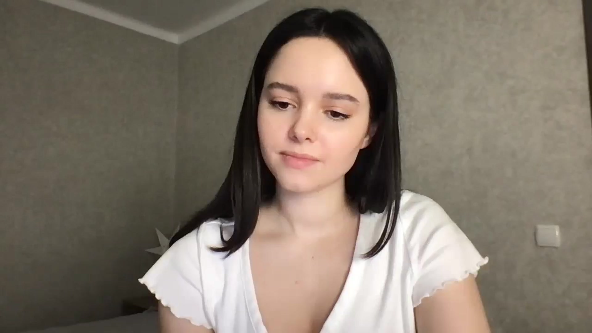 Gallery image thumbnail from TheGirl_'s myfreecams stream on, 01/23/2024, 24:35 image 4 of 20